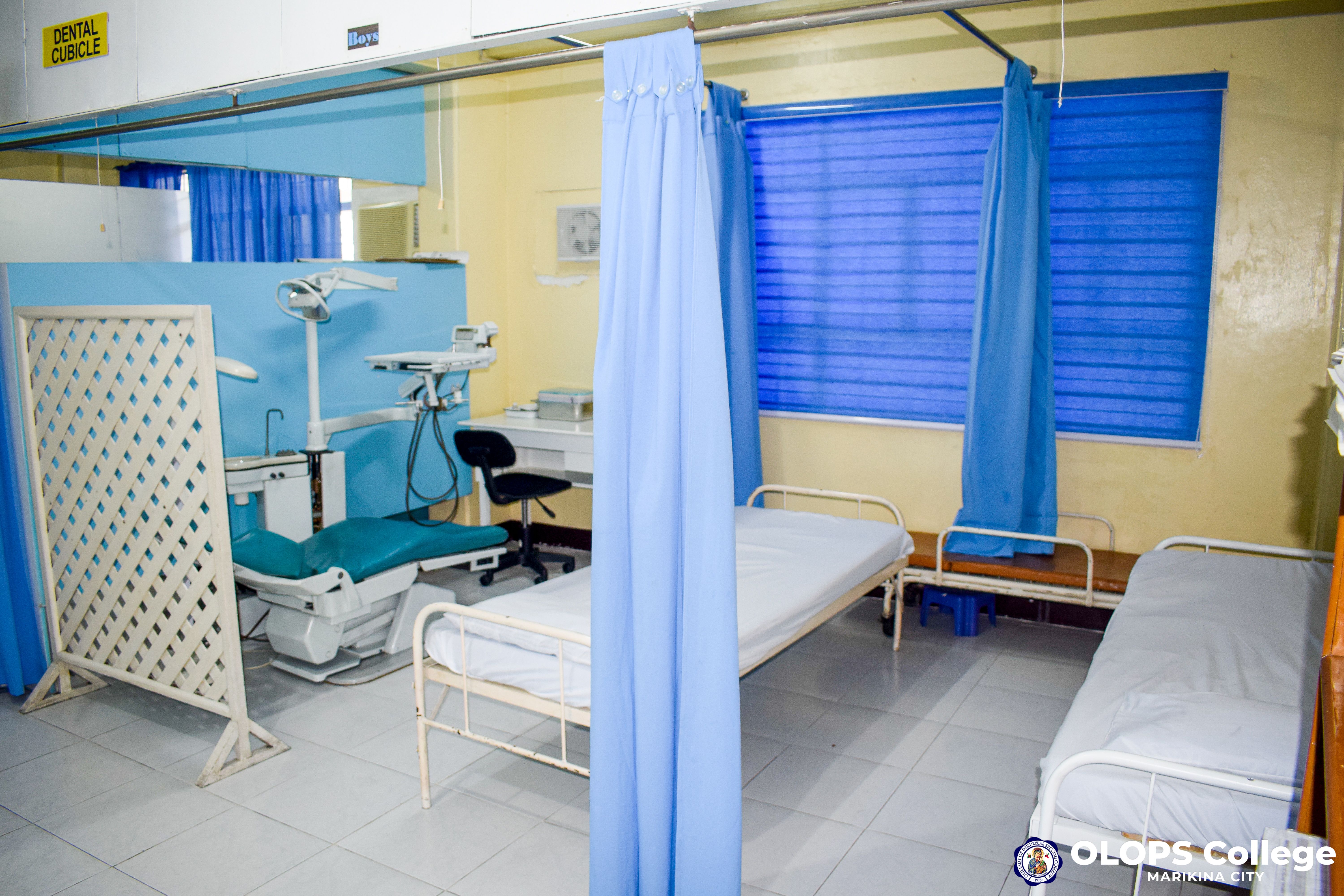 Staff-monitored secure drop-off and waiting area