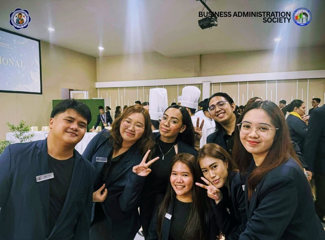 BSBA-MM and BSBA-HRM pinning ceremony