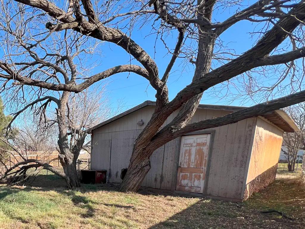 Run down detached garage