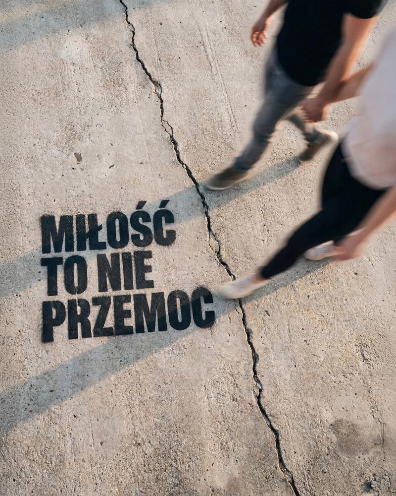 YSL Beauty — Miłość to nie przemoc