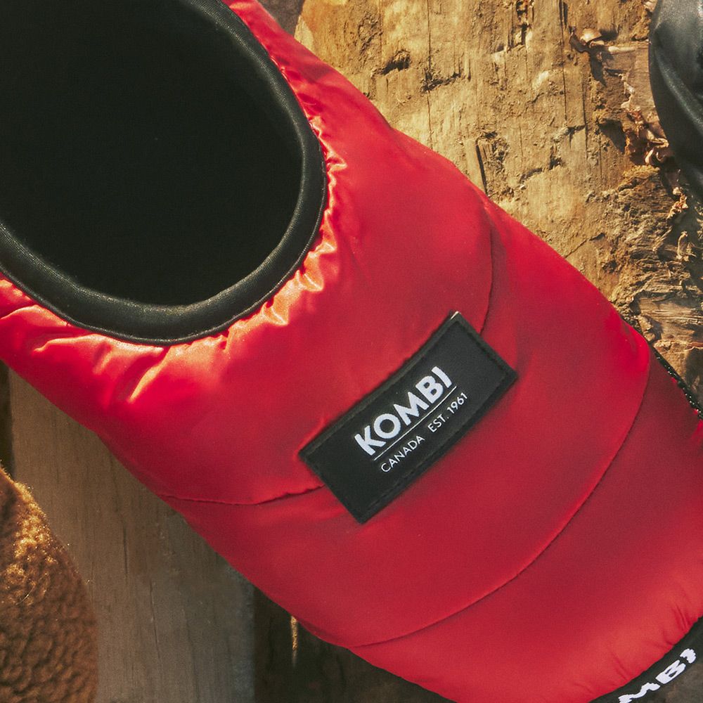 Kombi's warm and cozy indoor and outdoor slippers for men and women.