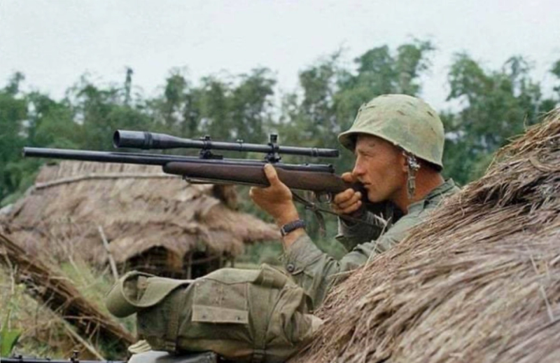Unertl USMC precision rifle scope, the lineage of American military optics that runs from the Warner & Swasey trenches to modern sealed and nitrogen-purged tubes