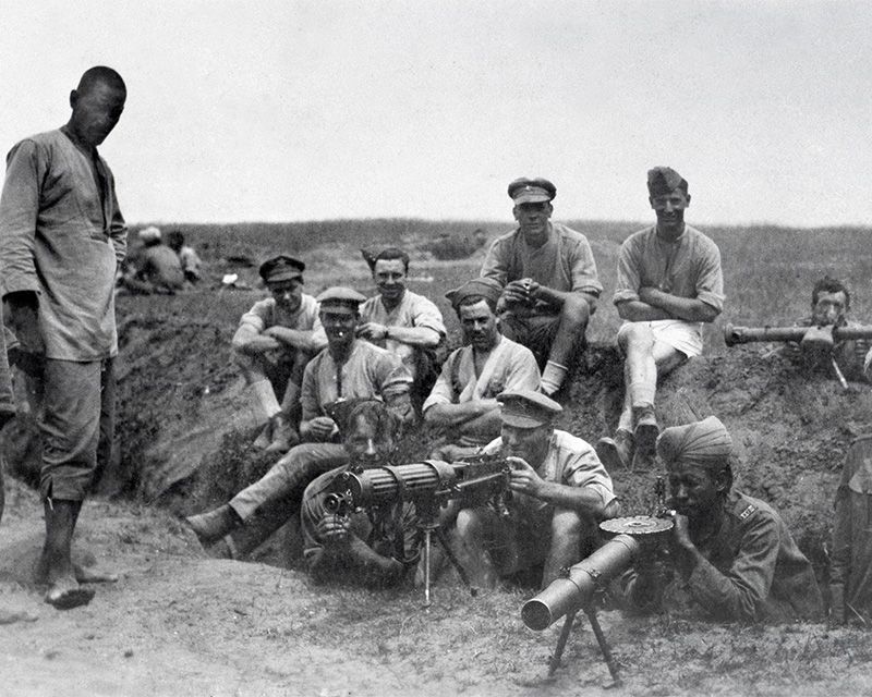 British Machine Gun Corps in action — the unit that turned the Vickers into a piece of indirect-fire artillery at High Wood on the Somme