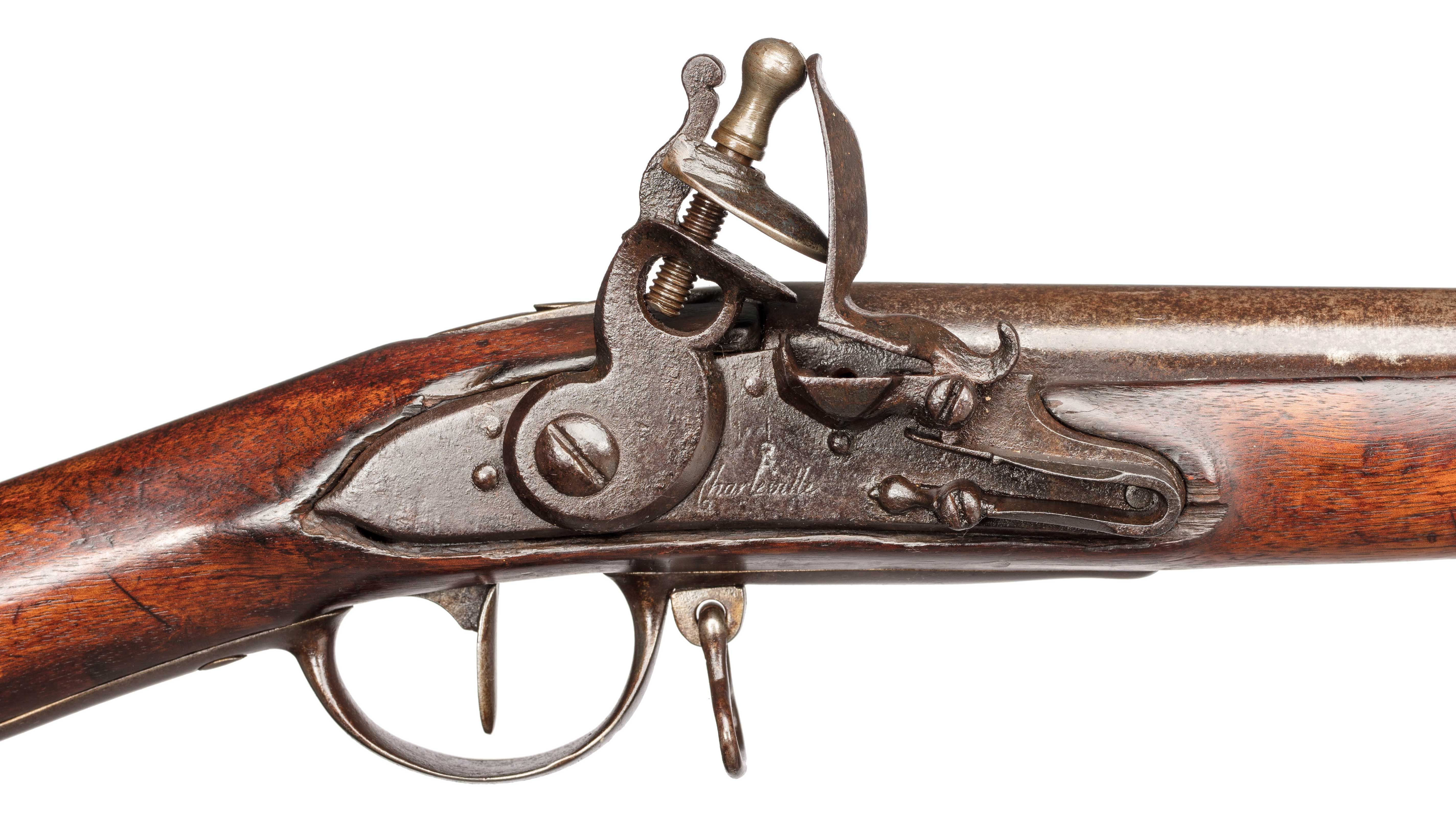 Close-up of Revolutionary War era rifle and musket, arms of independence