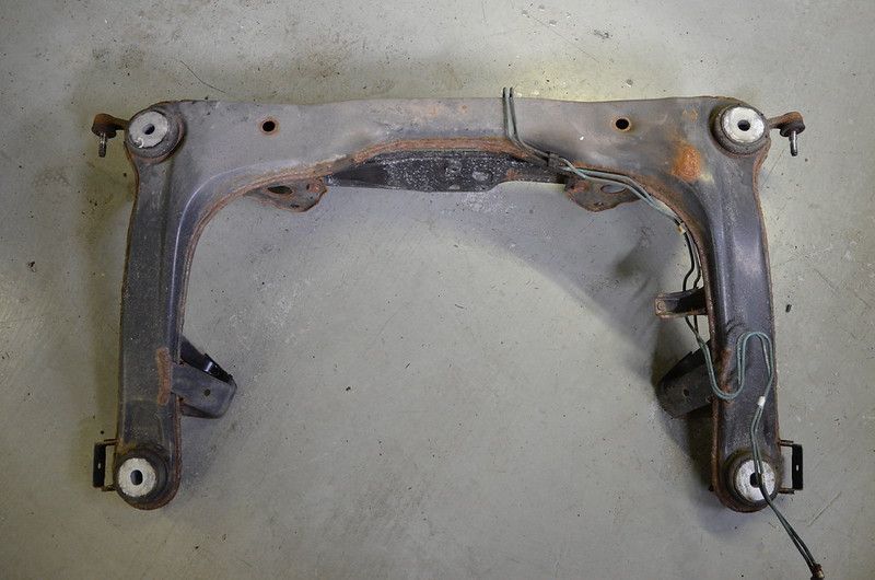The restored subframe and final assembly (6)