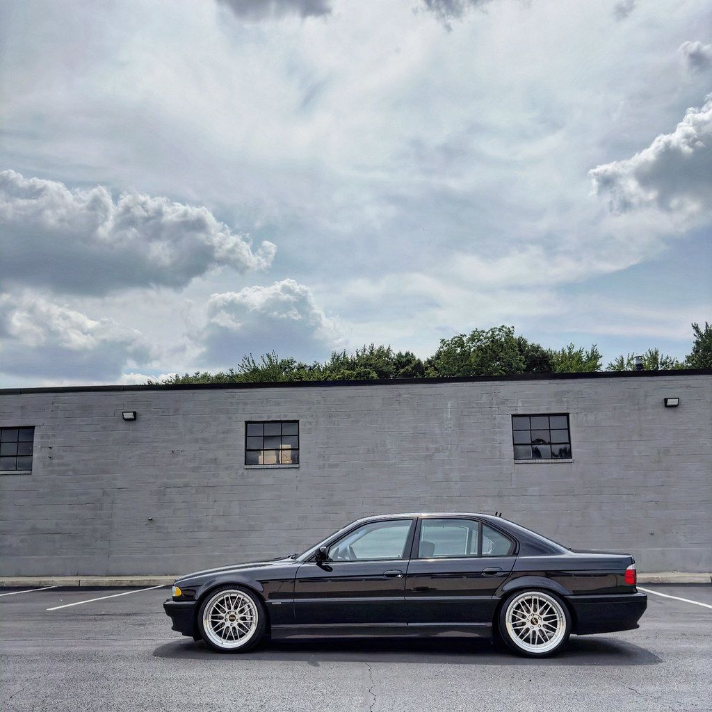 BMW E38 750iL BBS Wheel Fitment