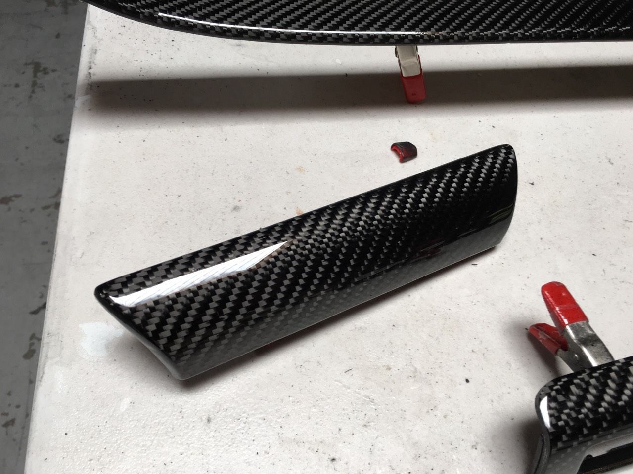 Carbon fiber trim (1)