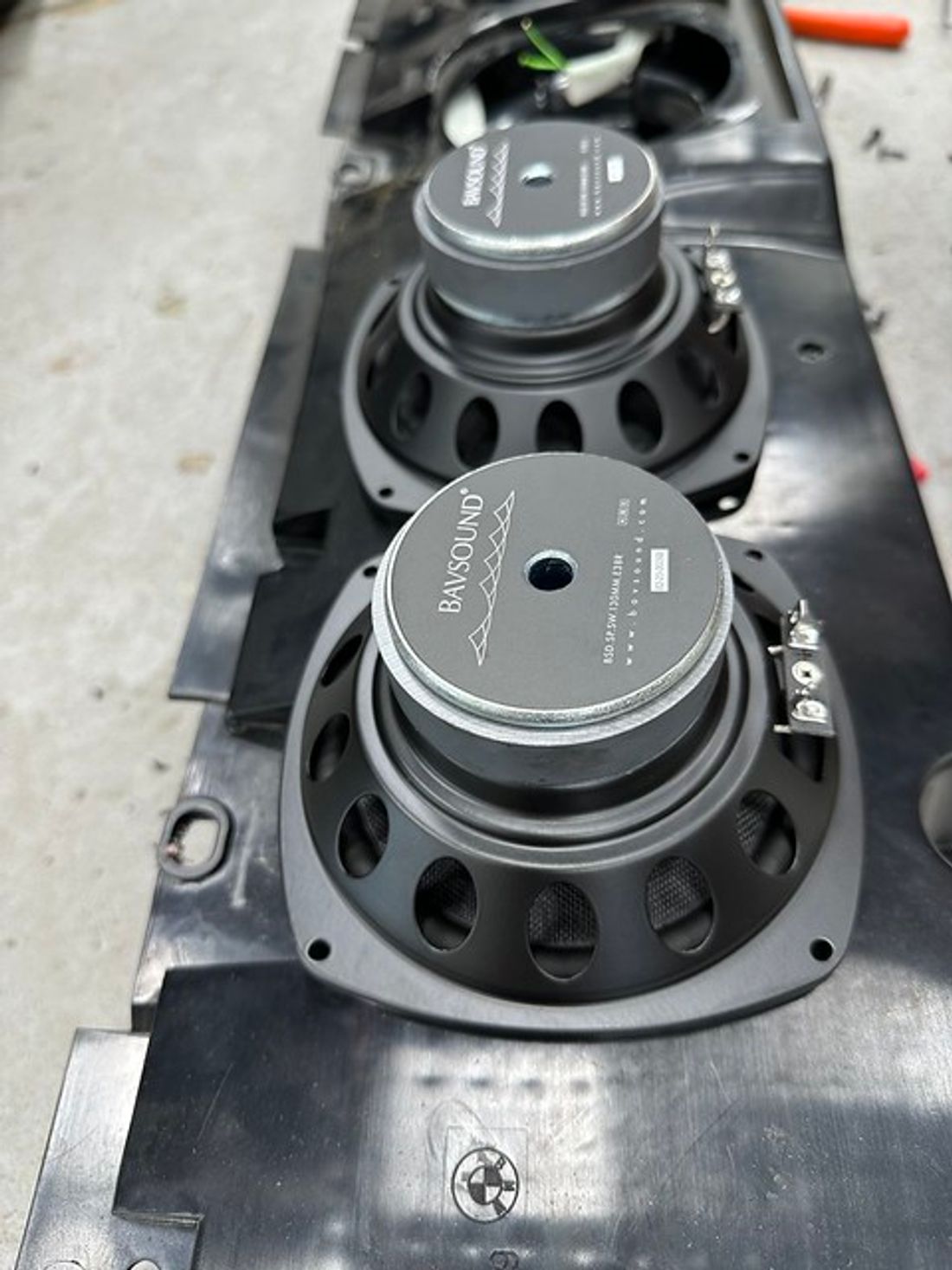 E38 · sound system