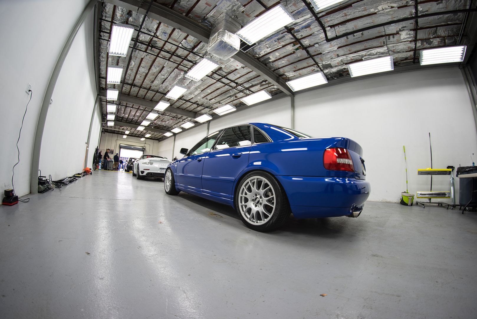 The coated, finished car (2)