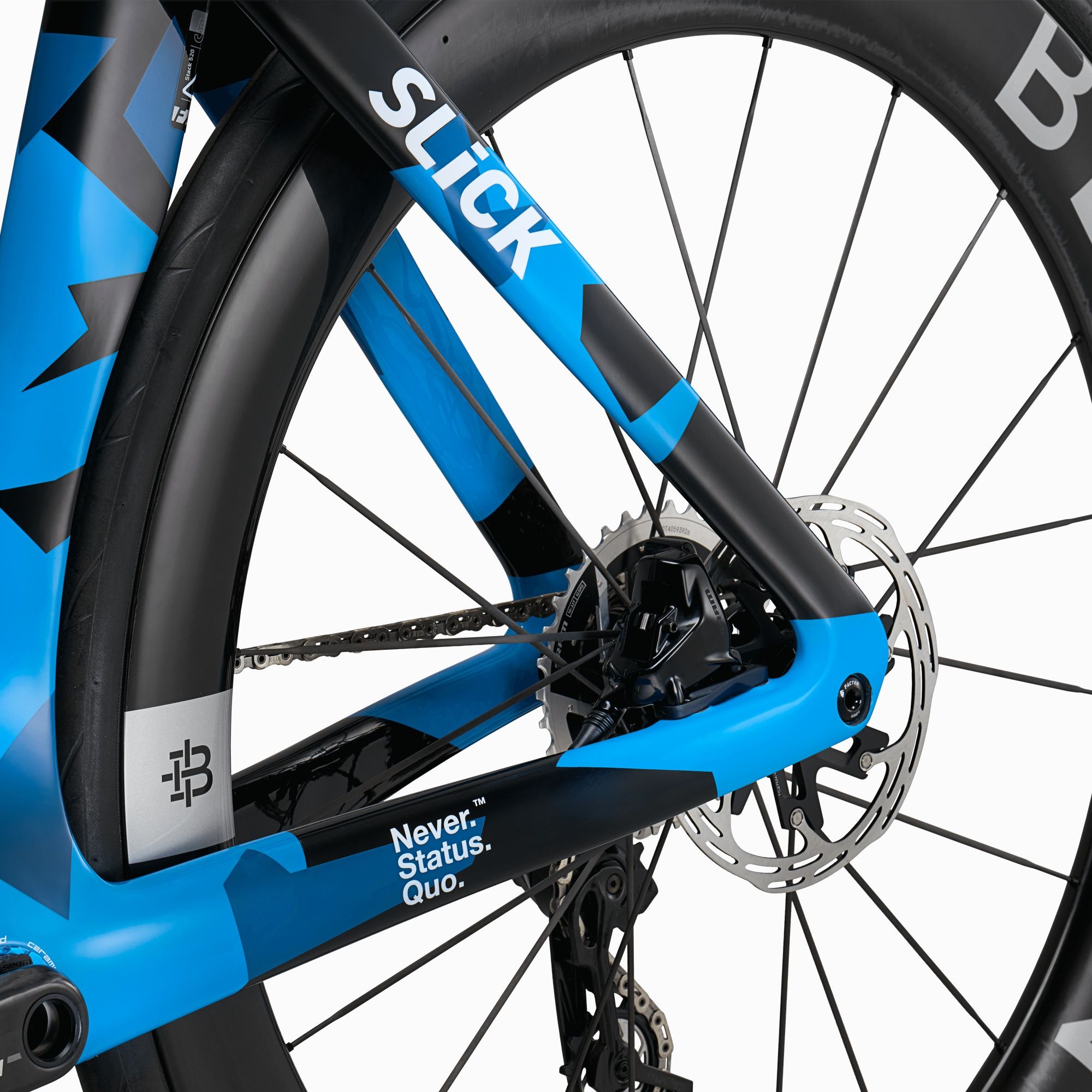 SLICK Force AXS Triathlon Bike