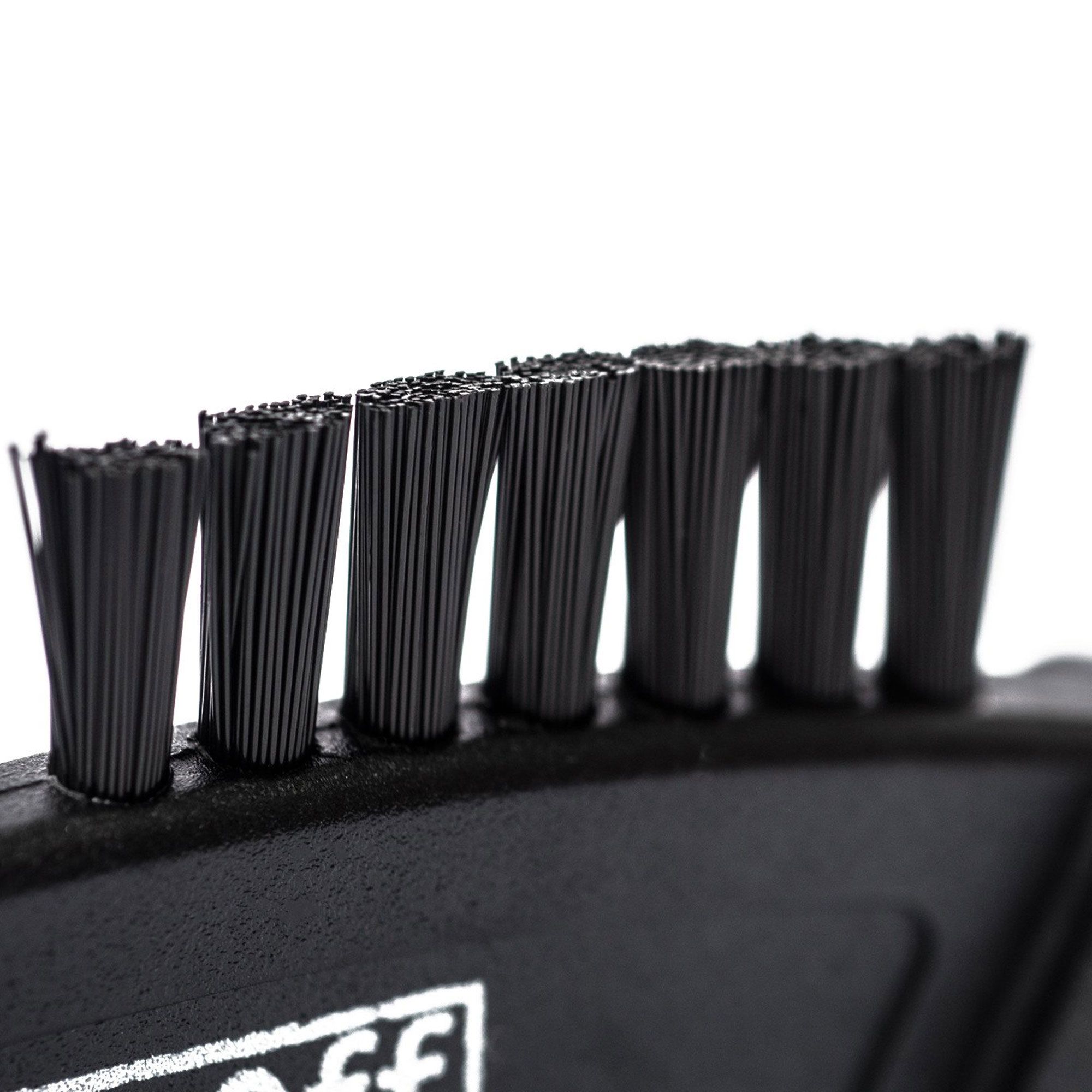 Claw Brush