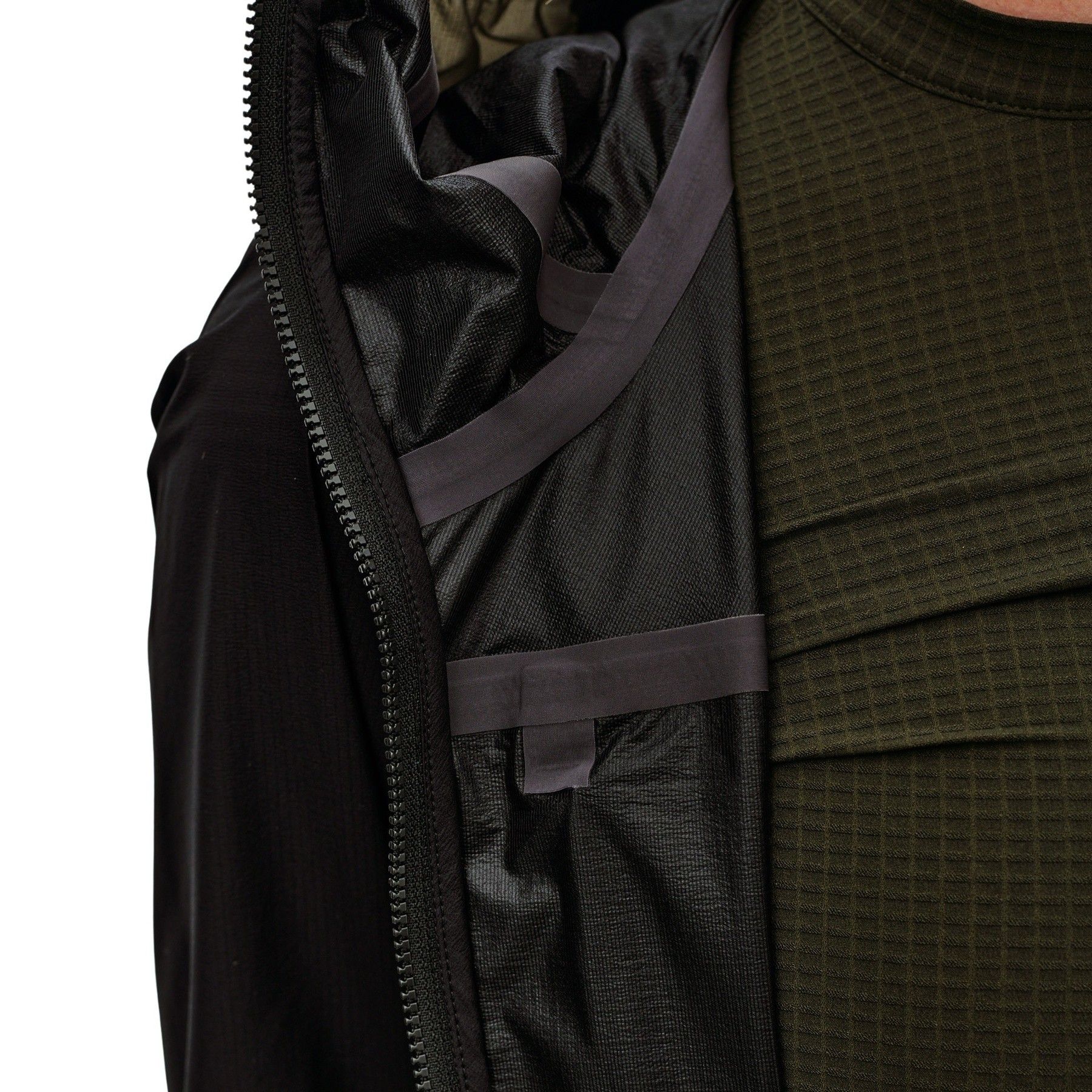 Escapism Hooded Lightweight Jacket