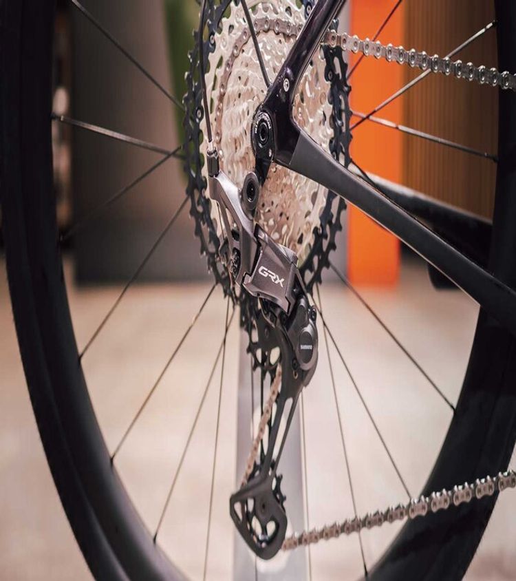 How to Adjust a Rear Derailleur