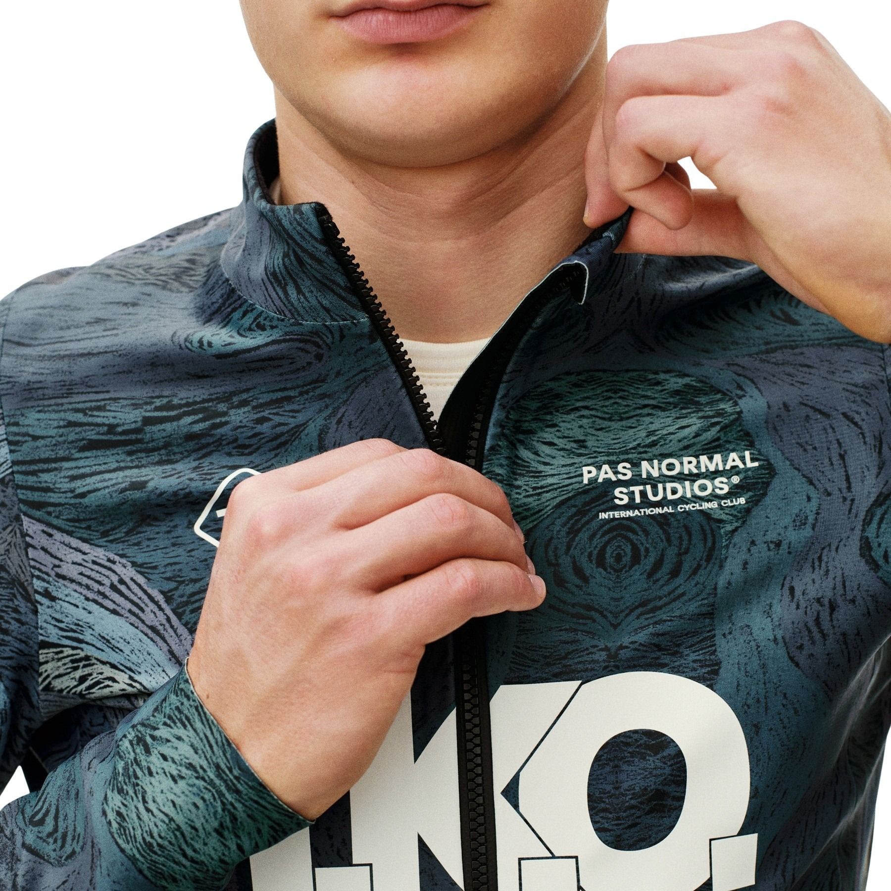 T.K.O. Mechanism Thermal Jacket