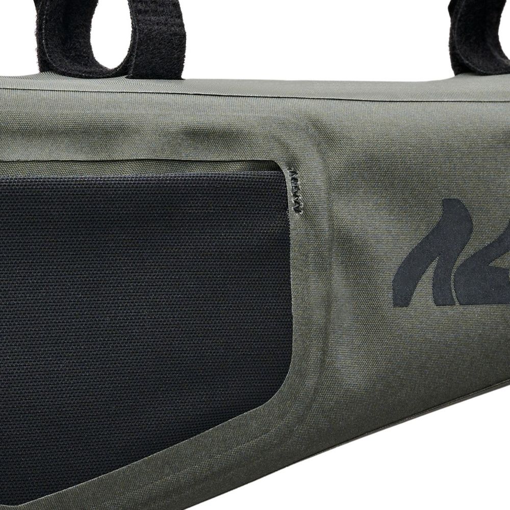 x Apidura Frame Pack 4L