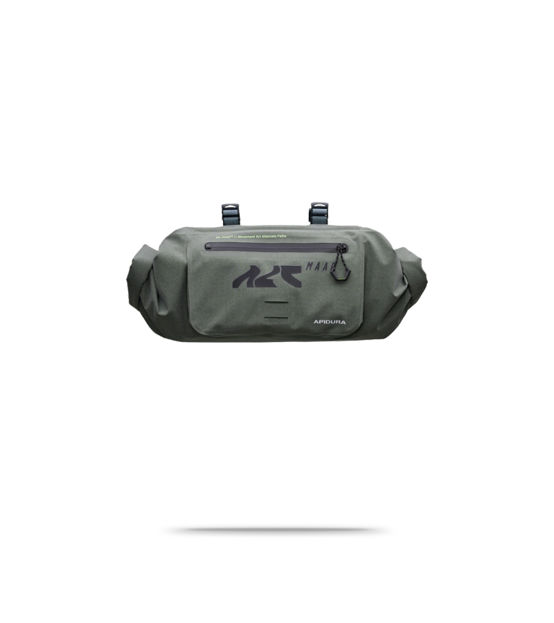 x Apidura Handlebar Pack 9L