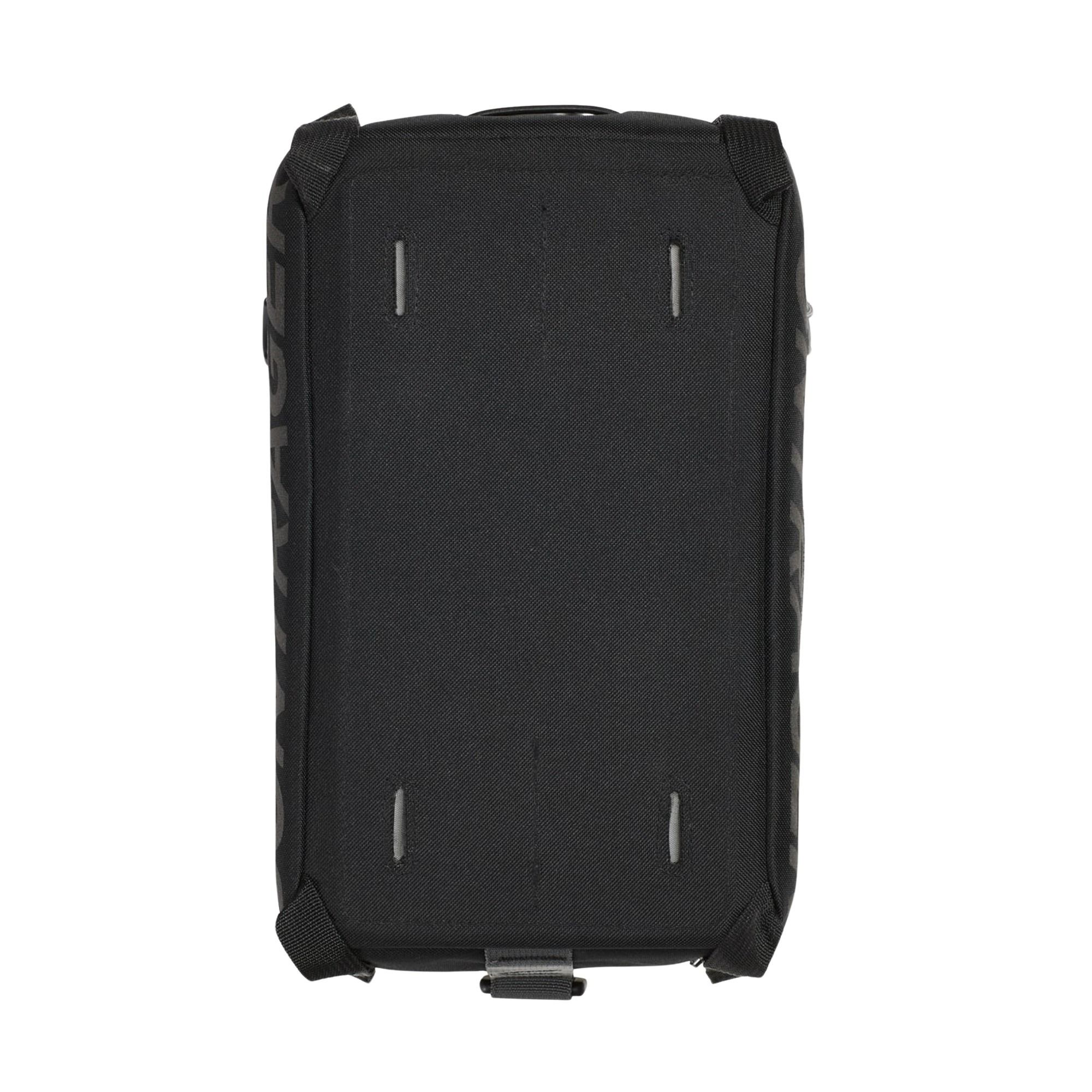 Commuter Trunk Bag 7L