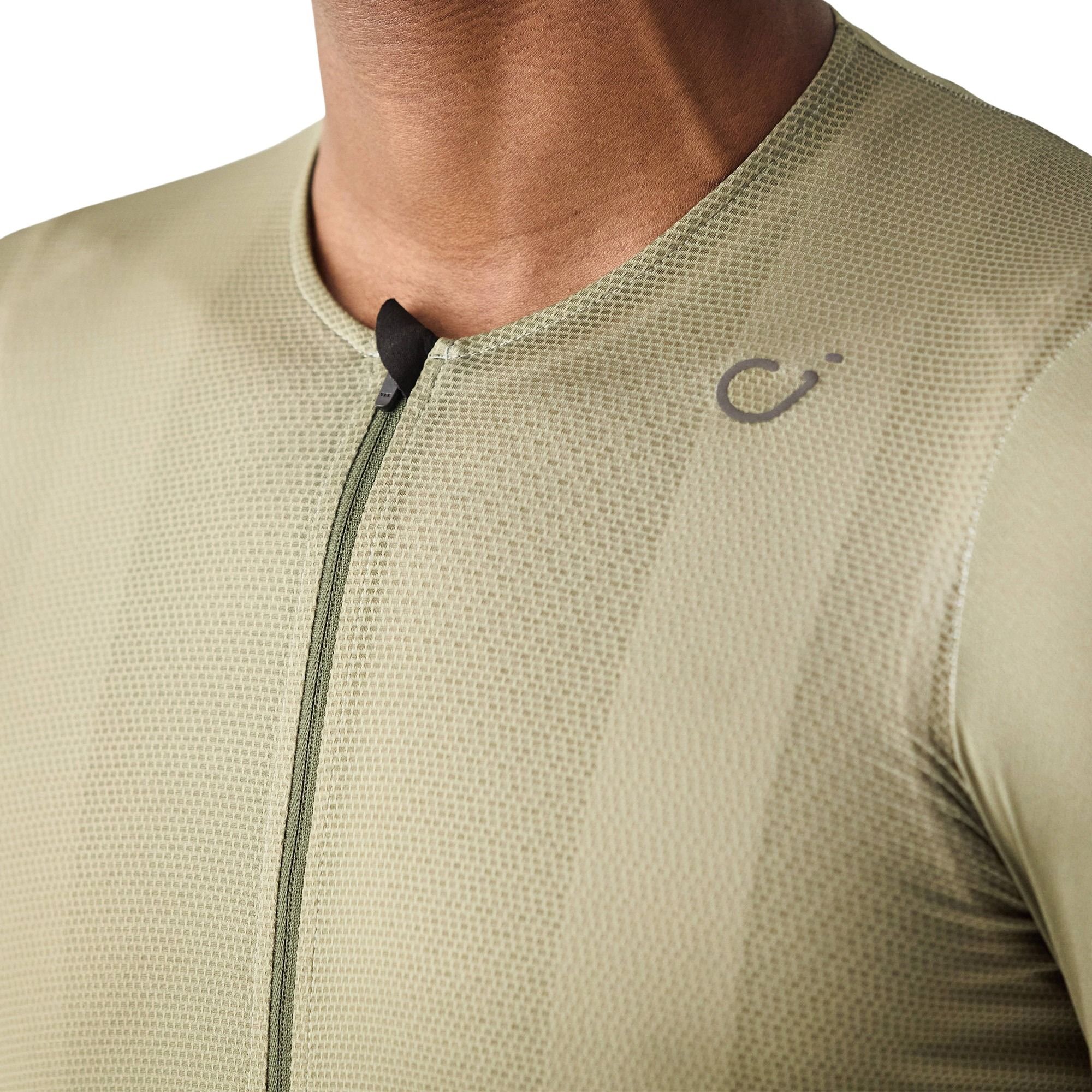 Velocio Ultralight Mesh Long Sleeve Jersey | Sigma Sports