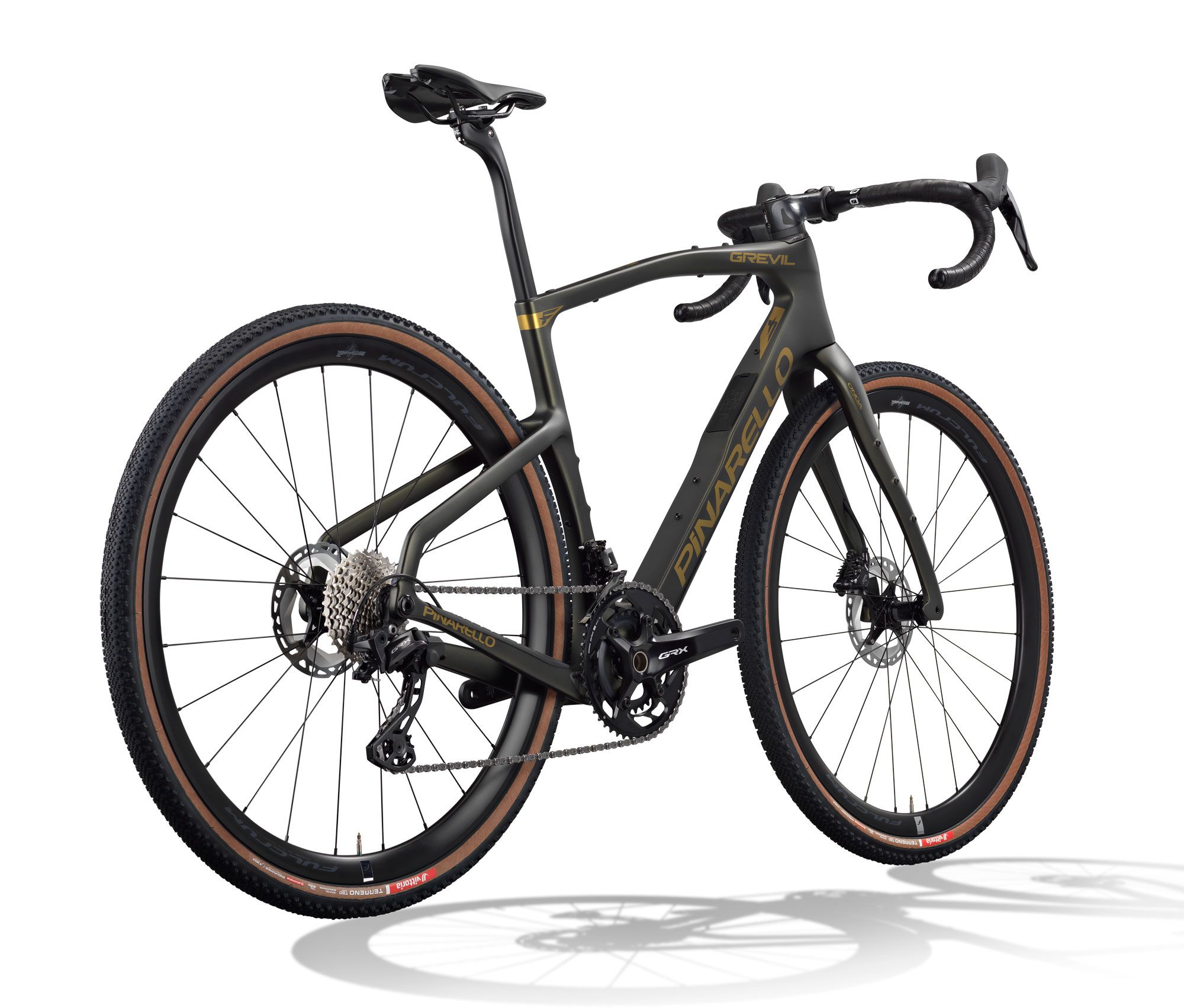 Pinarello Grevil F3 GRX820 Gravel Bike | Sigma Sports