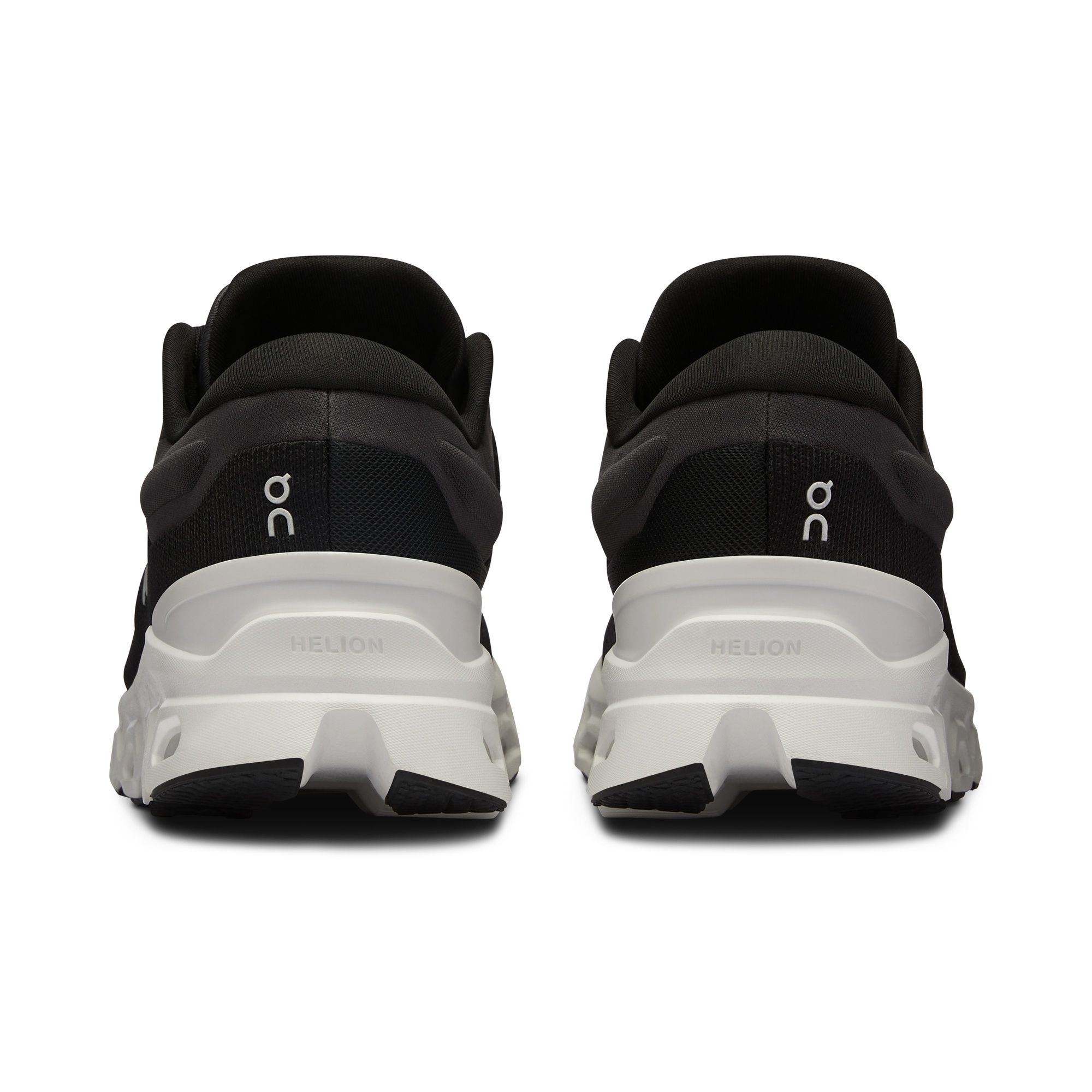 Cloudstratus 3 Running Shoes