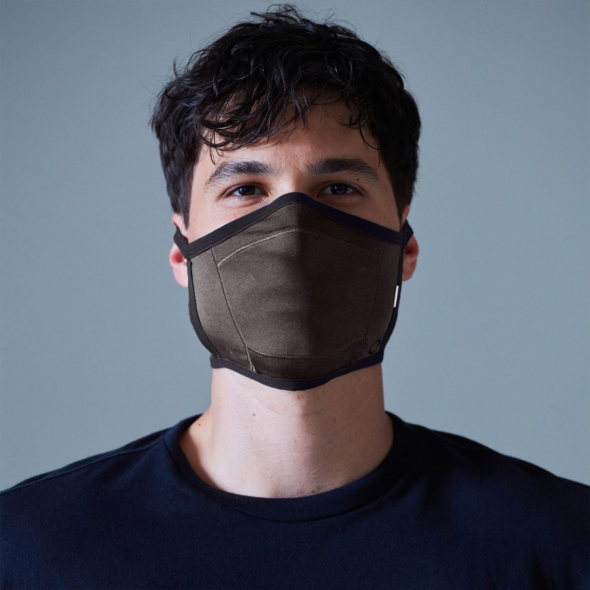 Fitted Face Mask Light