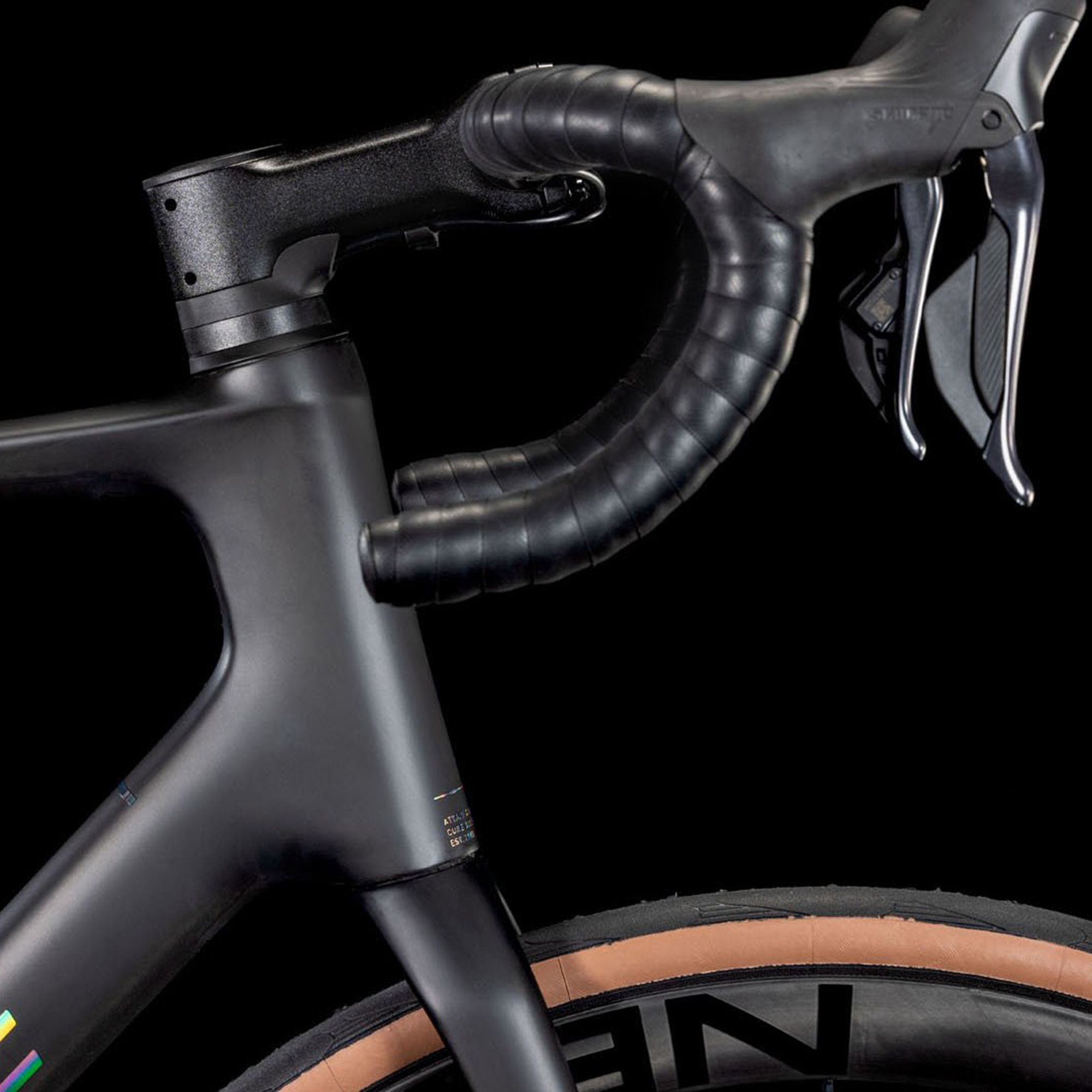 Attain C:62 SLT Ultegra Di2 Road Bike