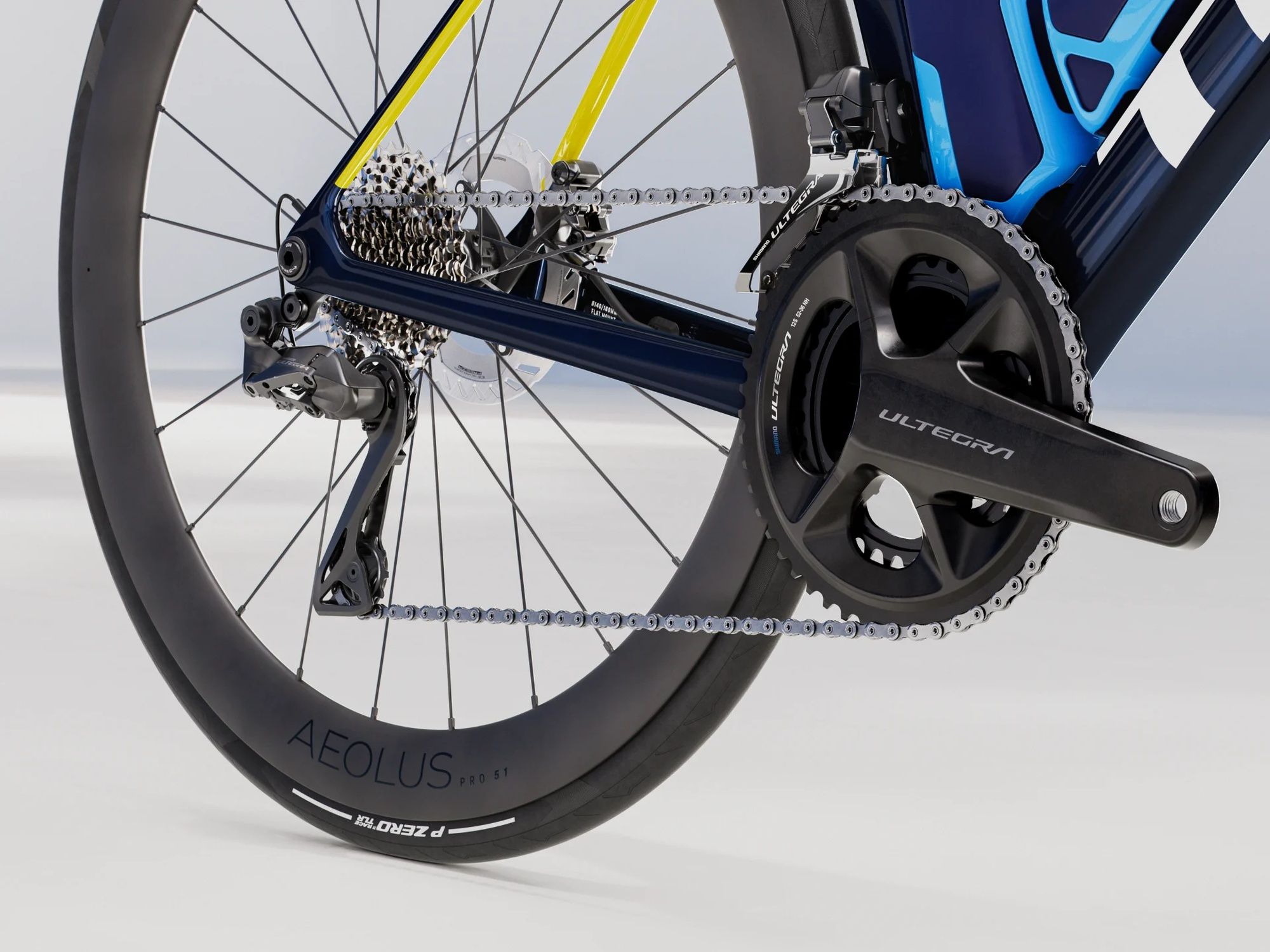 Madone SLR 7 Ultegra Di2 Gen 8 Carbon Road Bike