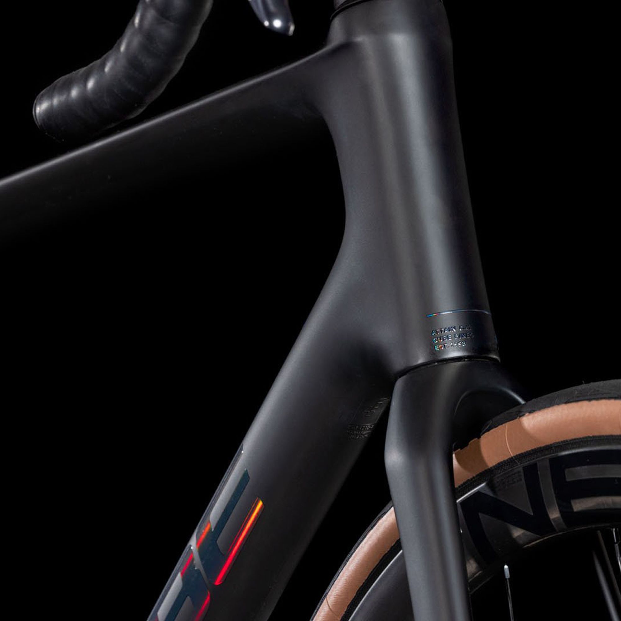 Attain C:62 SLT Ultegra Di2 Road Bike