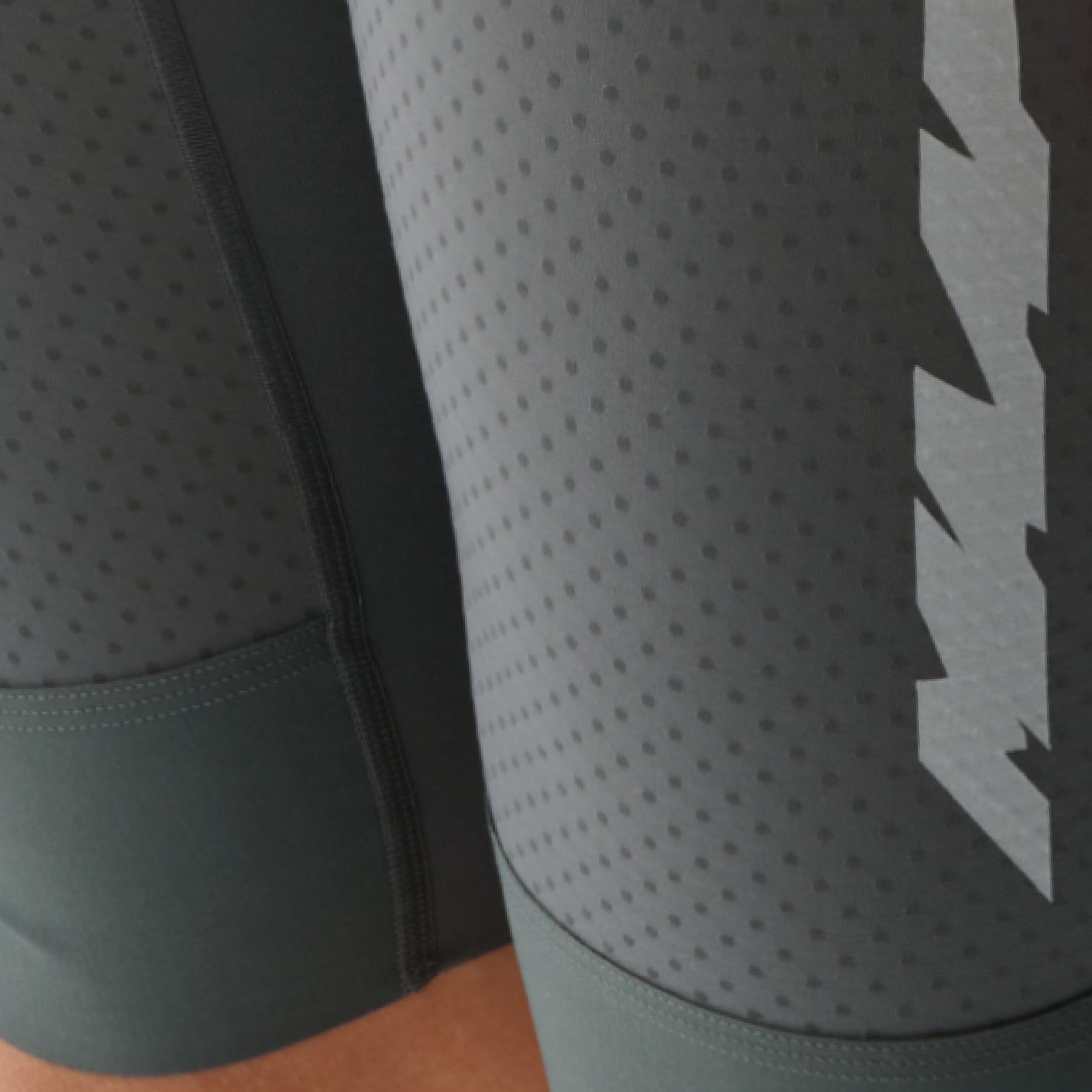 Eclipse Pro Bib Shorts 2.0