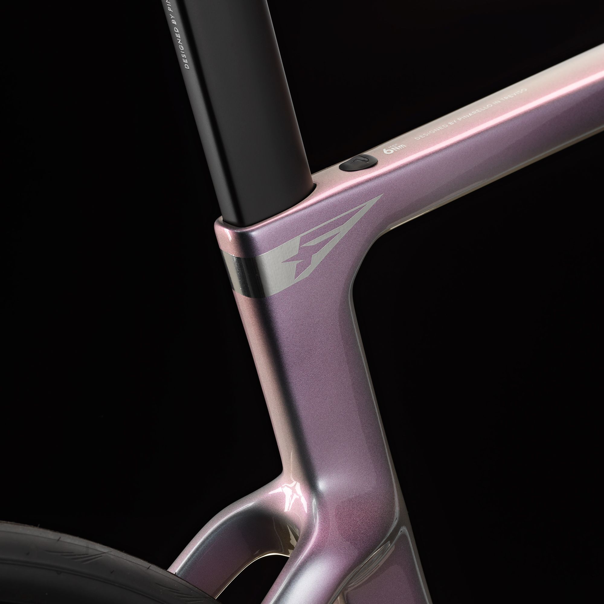 F3 105 Di2 Road Bike 2026
