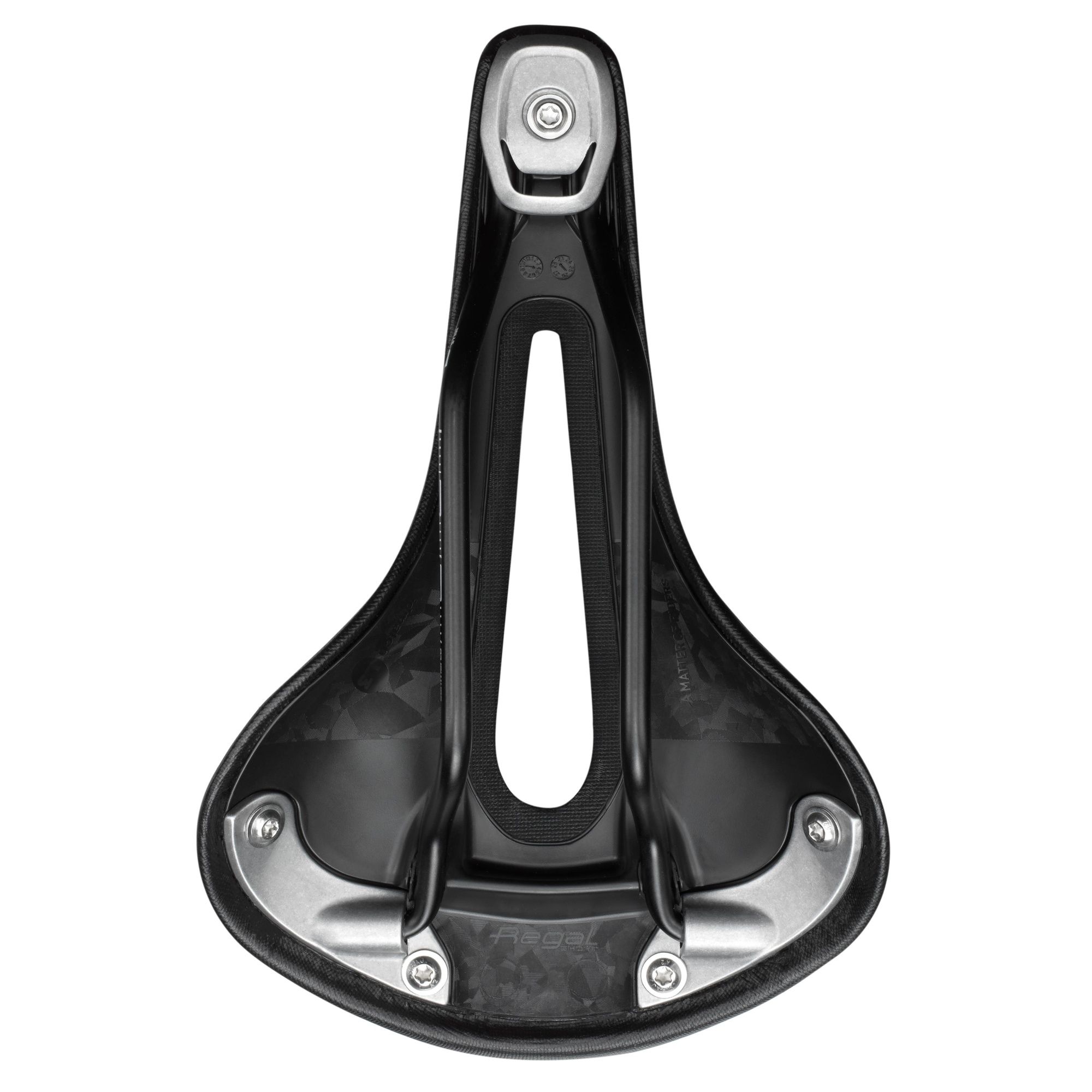Regal Short Open-Fit Dynamic Saddle