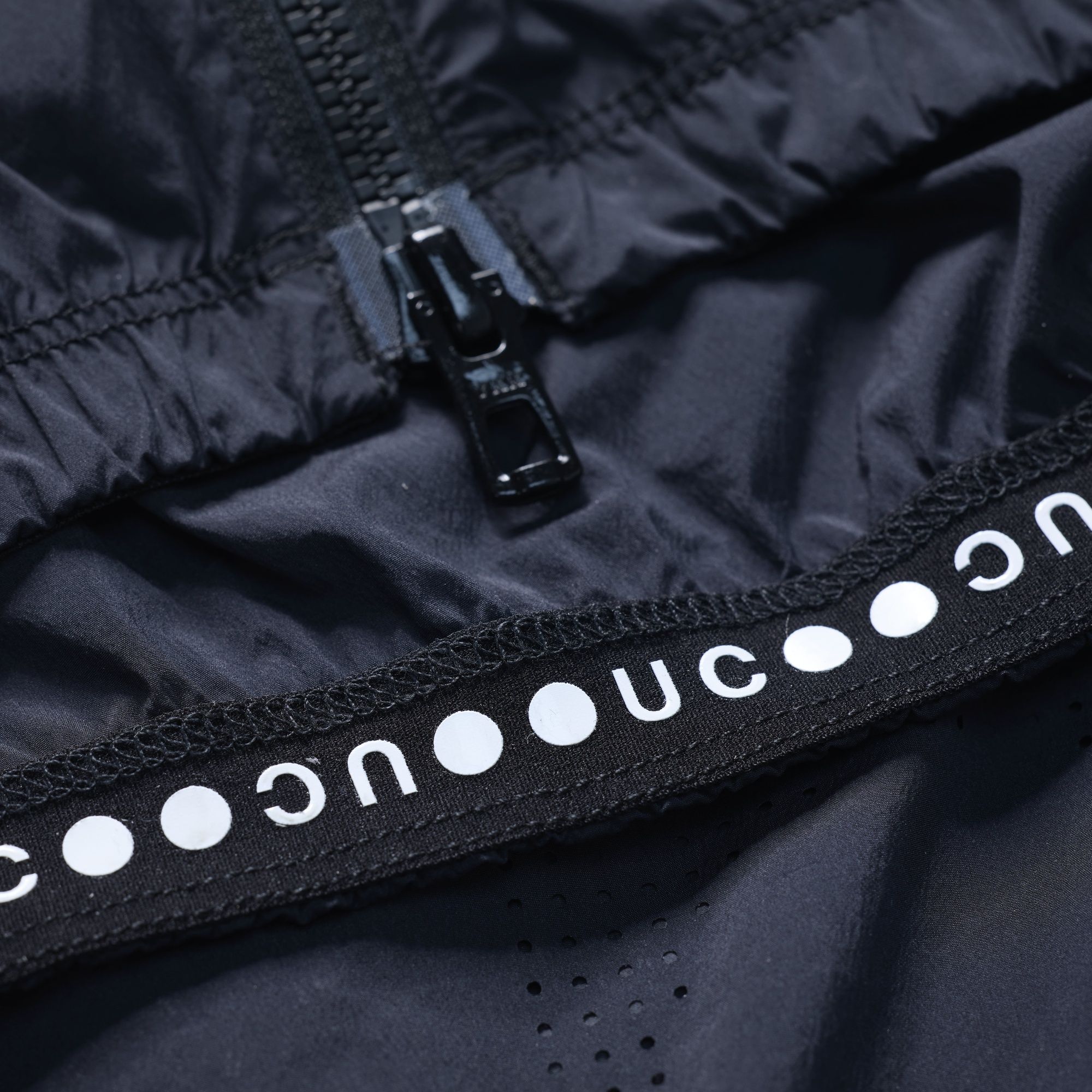 Mono Womens Gilet