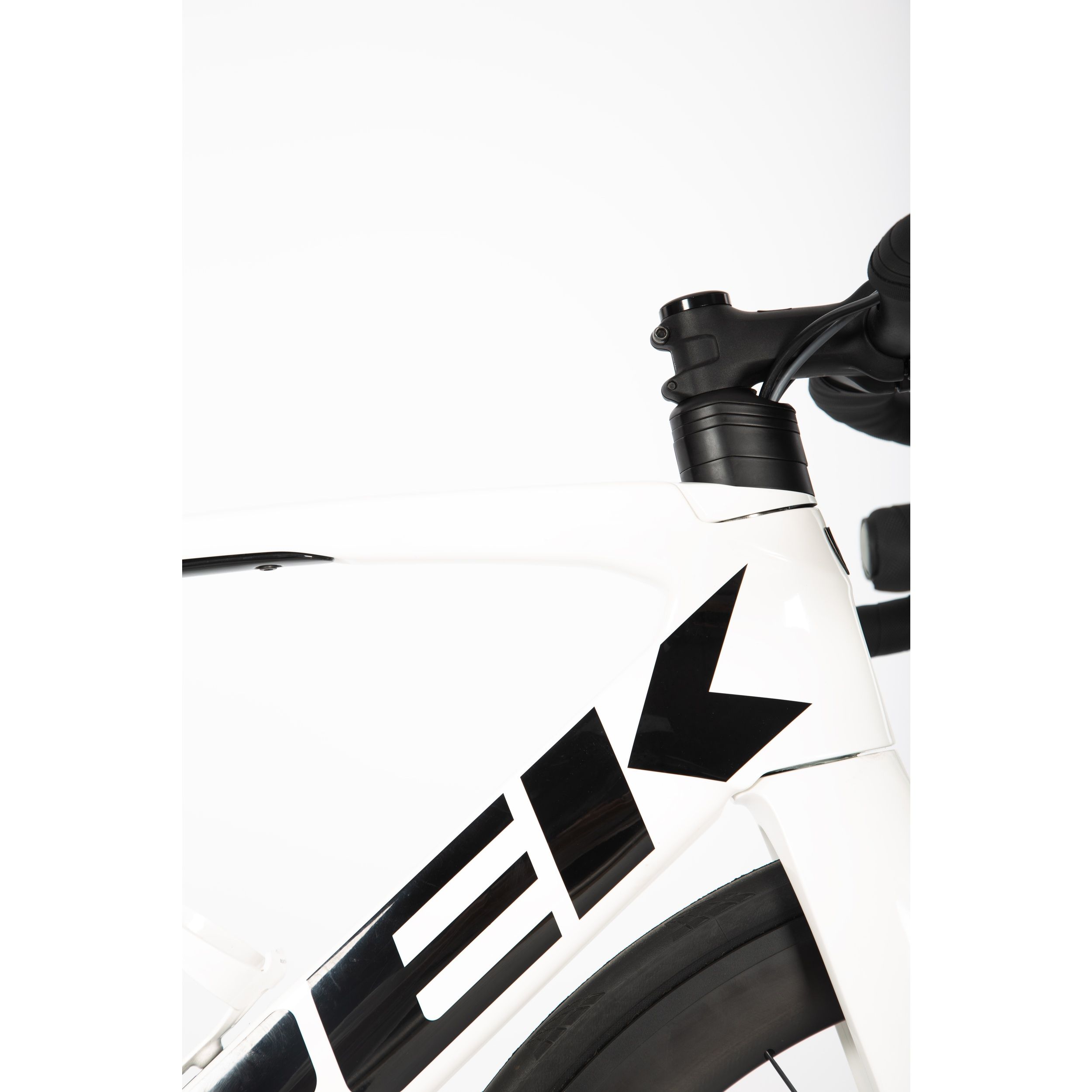 Madone SL6 2022 54cm - Approved Used