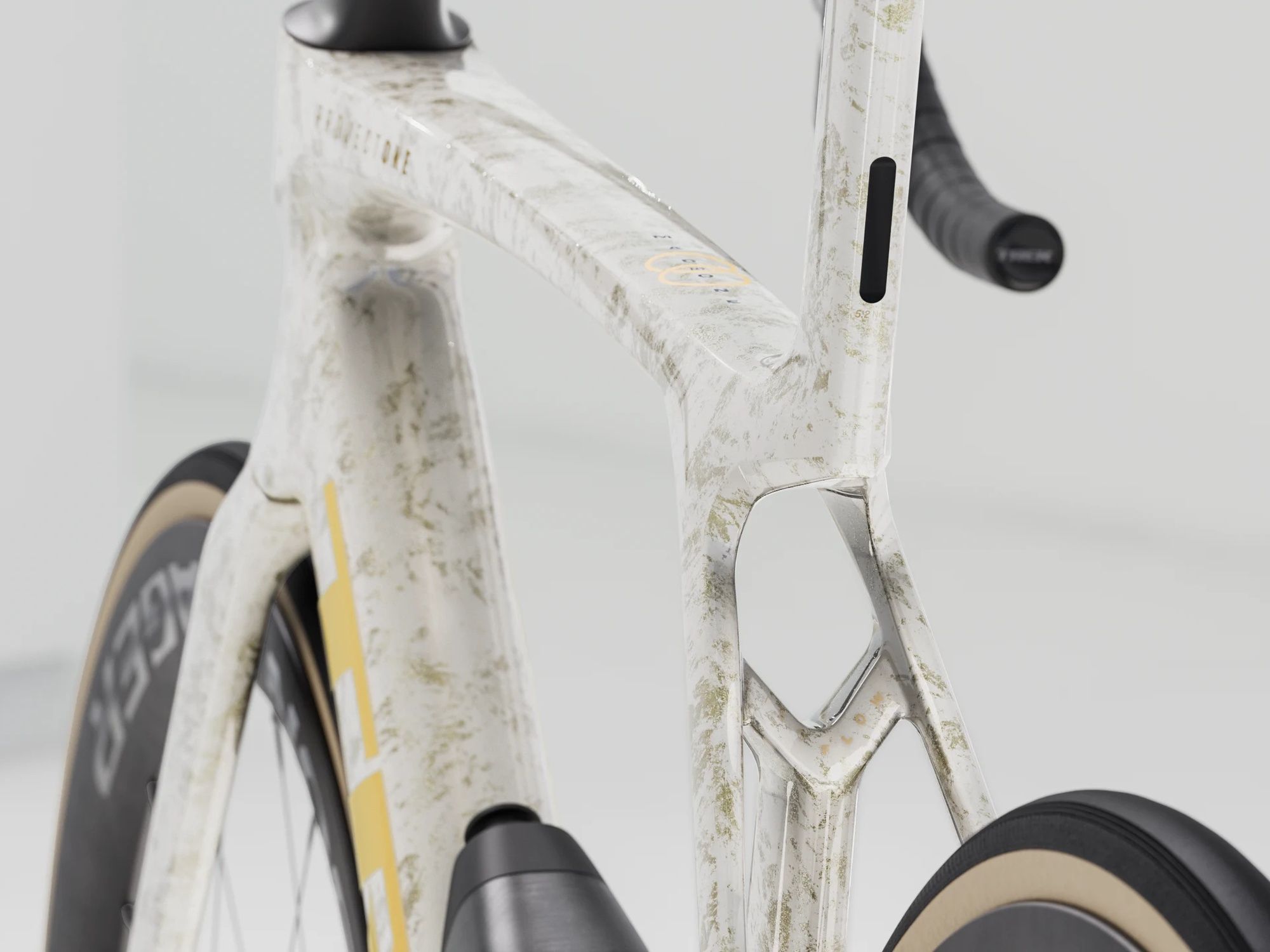 Madone SLR 7 Ultegra Di2 Gen 8 Carbon Road Bike