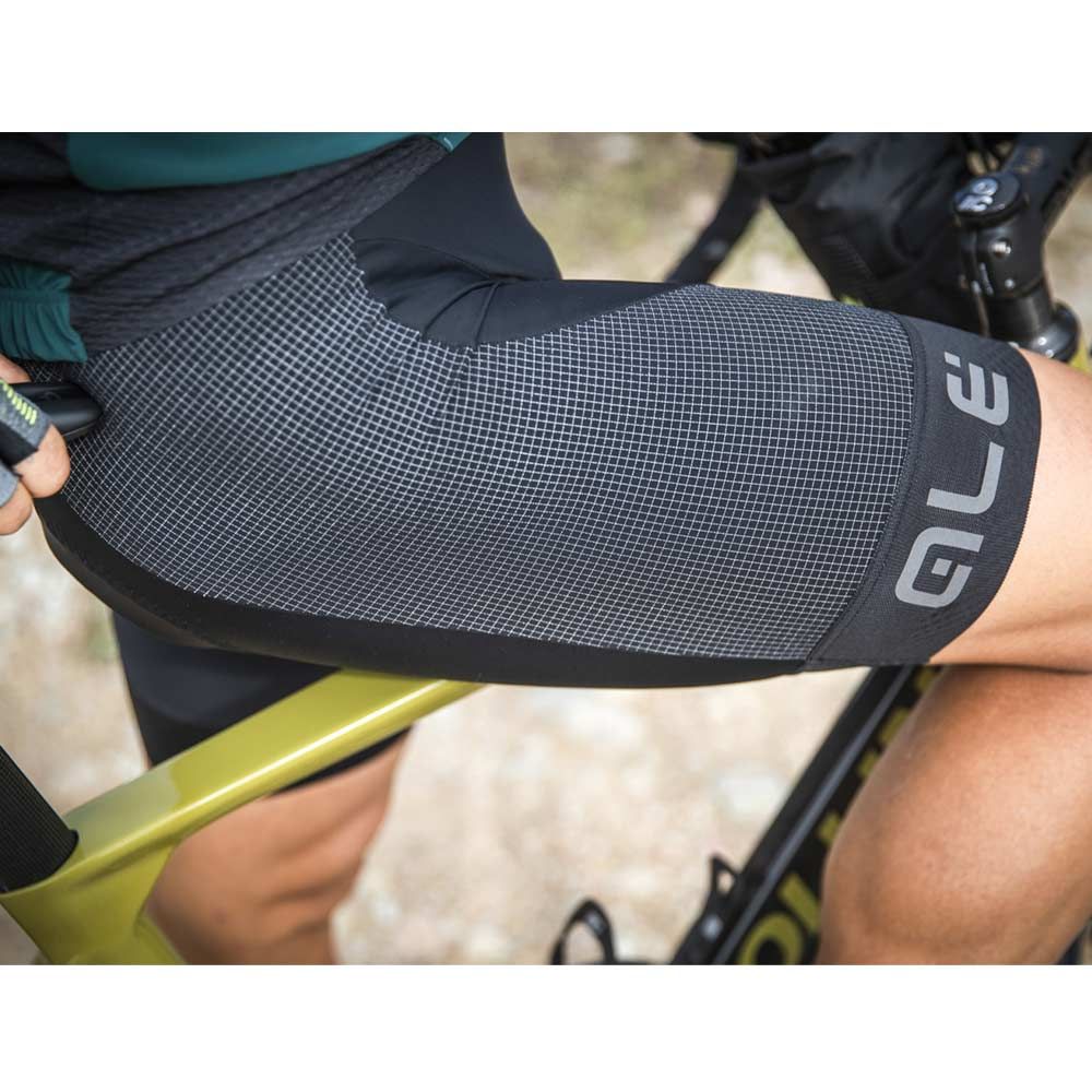 Pro Race Strong R-EV1 Bibshorts Black