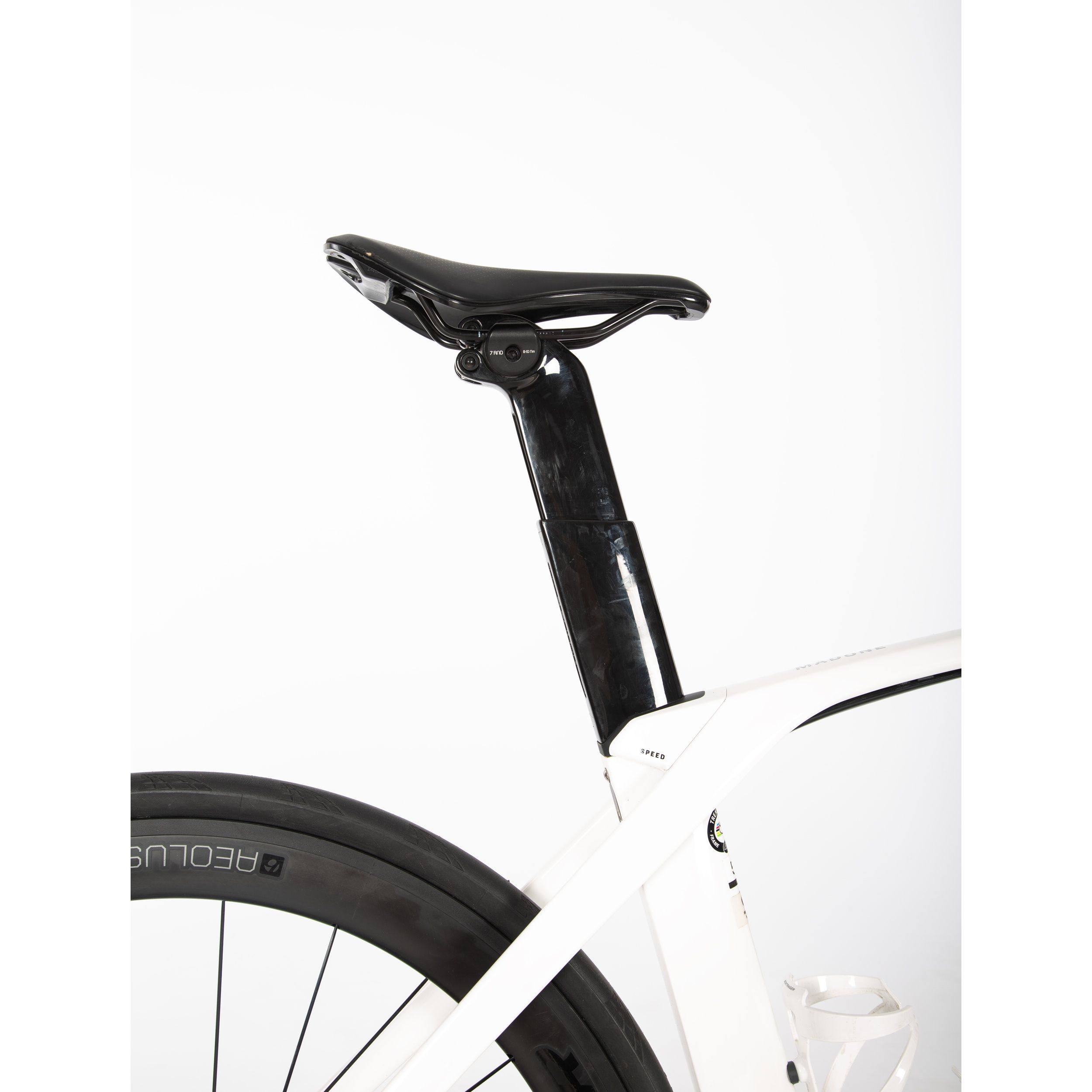 Madone SL6 2022 54cm - Approved Used