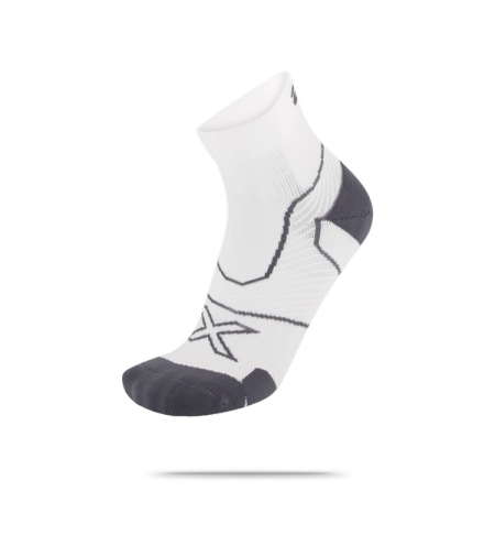 VECTR Cushion 1/4 Crew Socks
