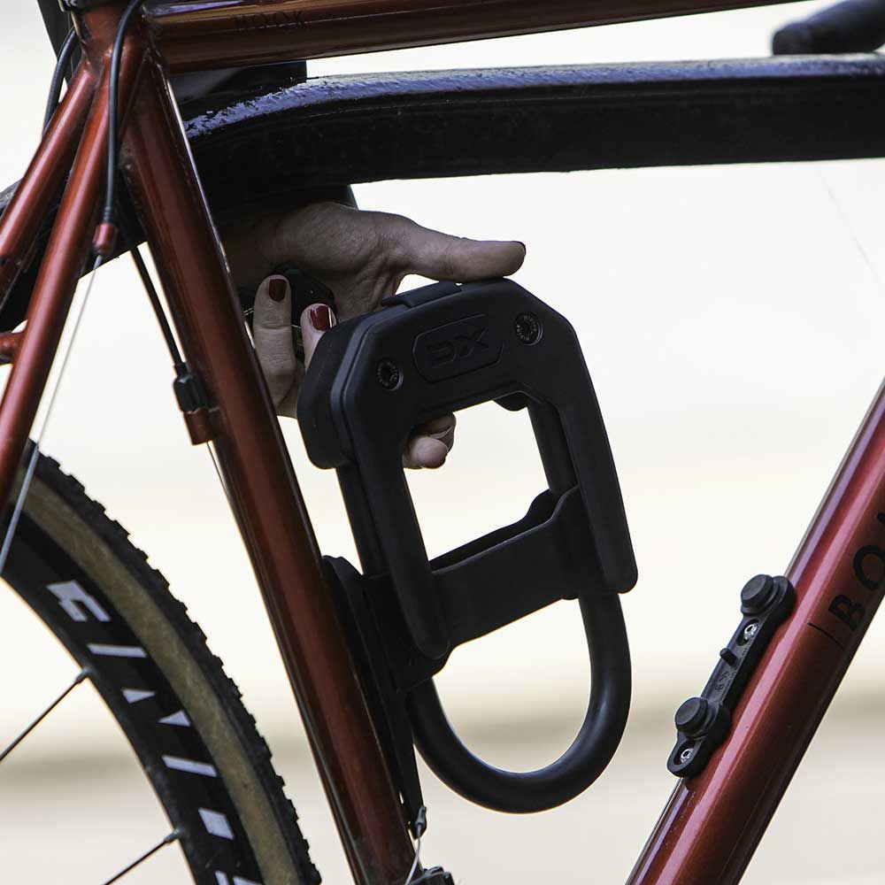 Sold Secure Gold DX D-Lock with Frame Clip