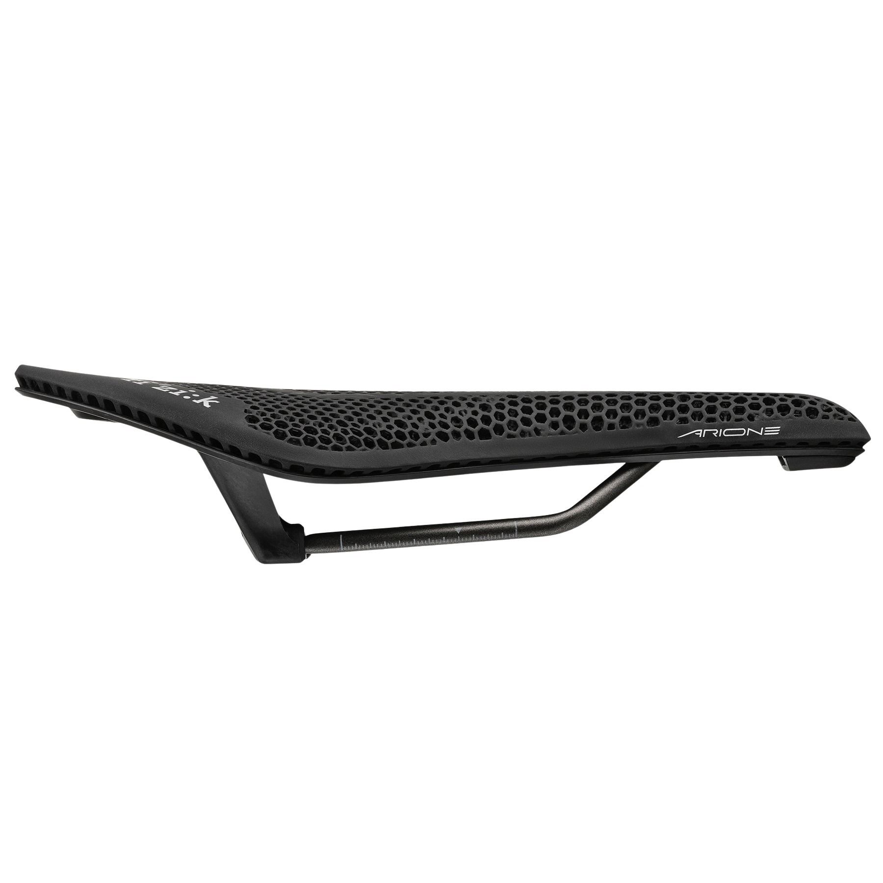 Arione Adaptive R3 Saddle