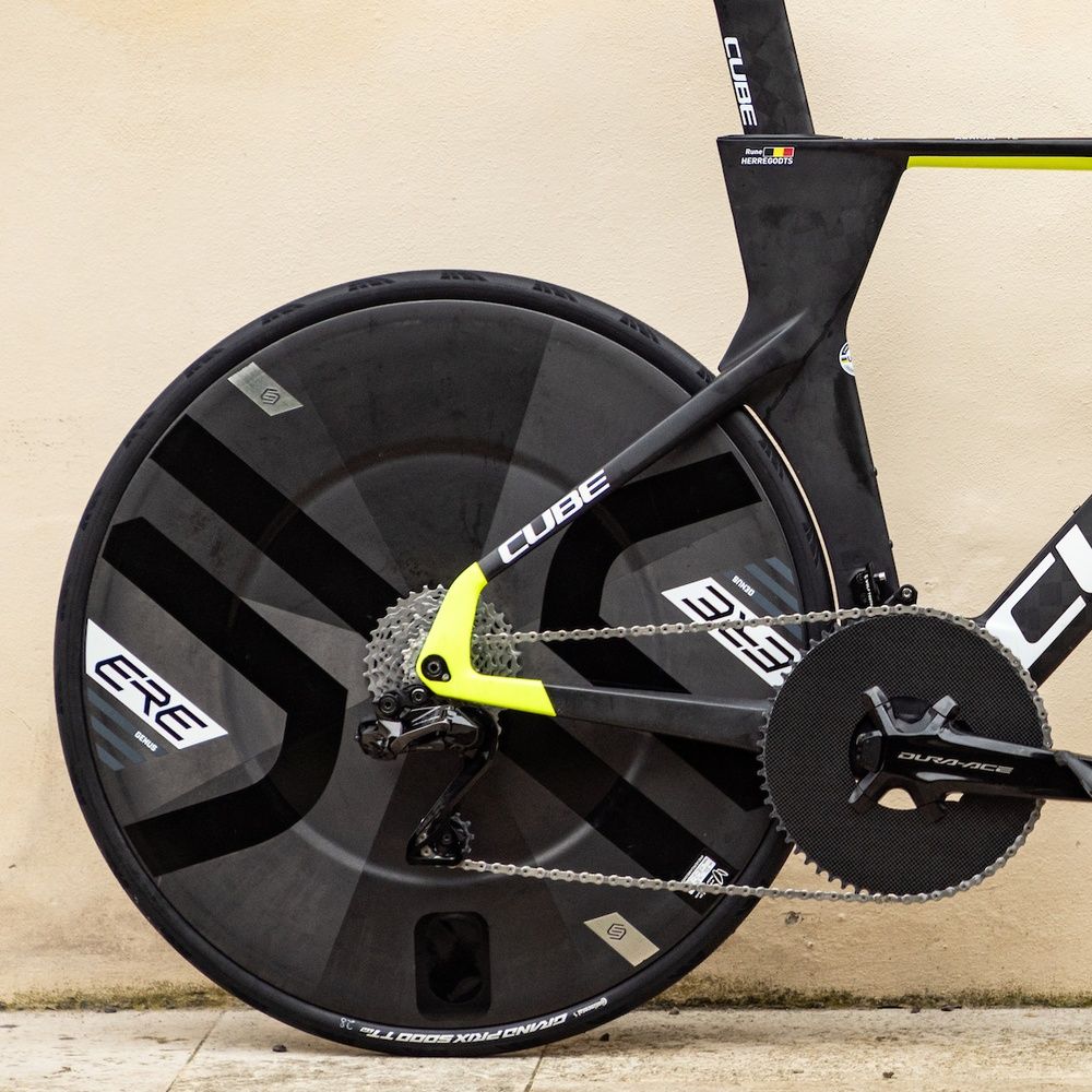 Genus AE00-D Carbon Disc TT Rear Wheel
