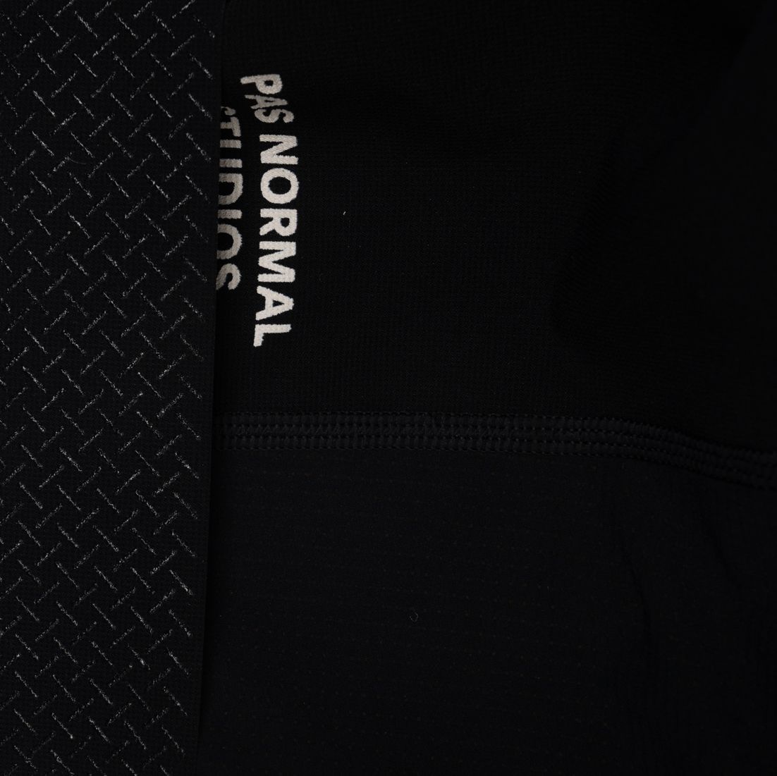 Escapism Bib Short