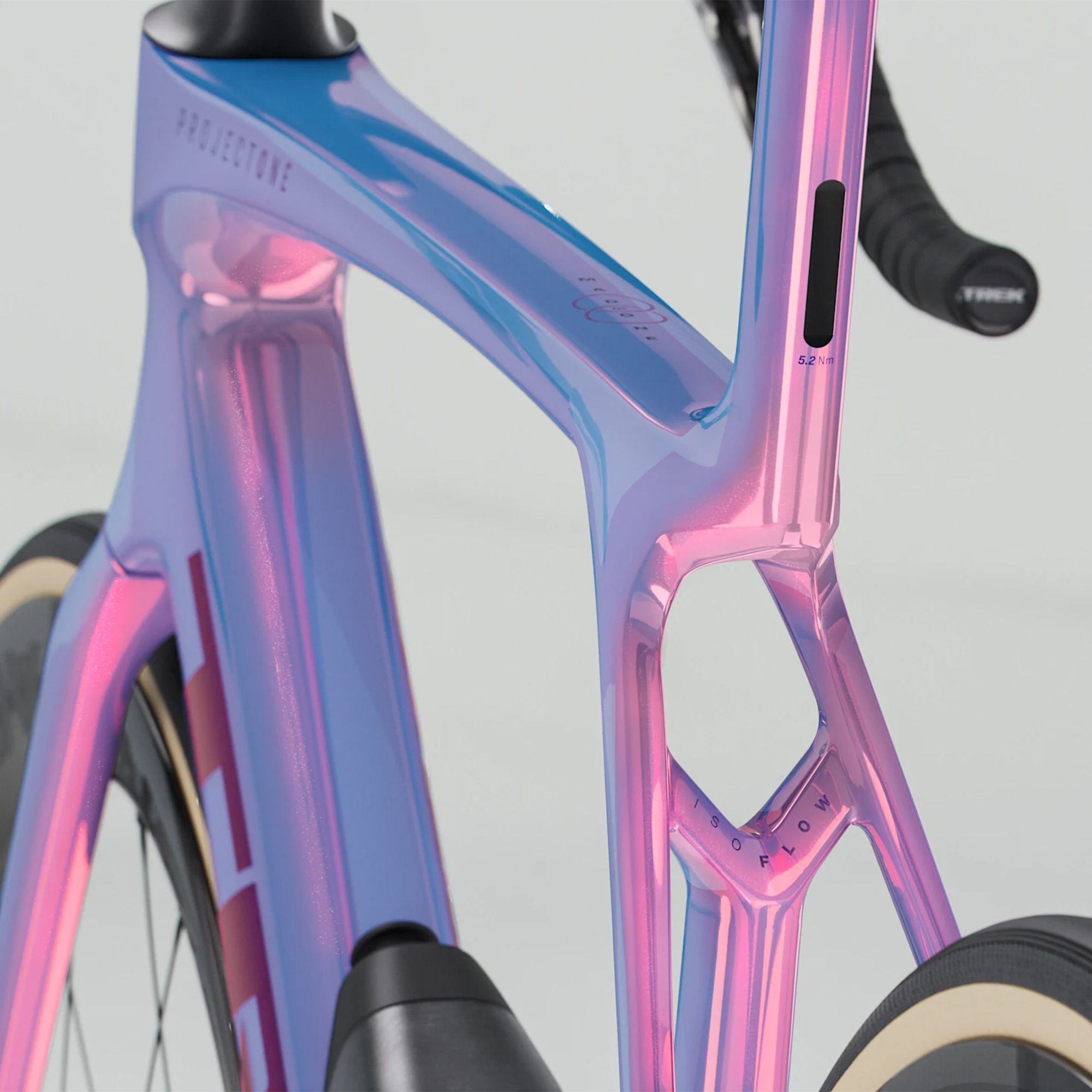 Madone SLR 9 AXS Gen 8 Tete de la Course Road Bike