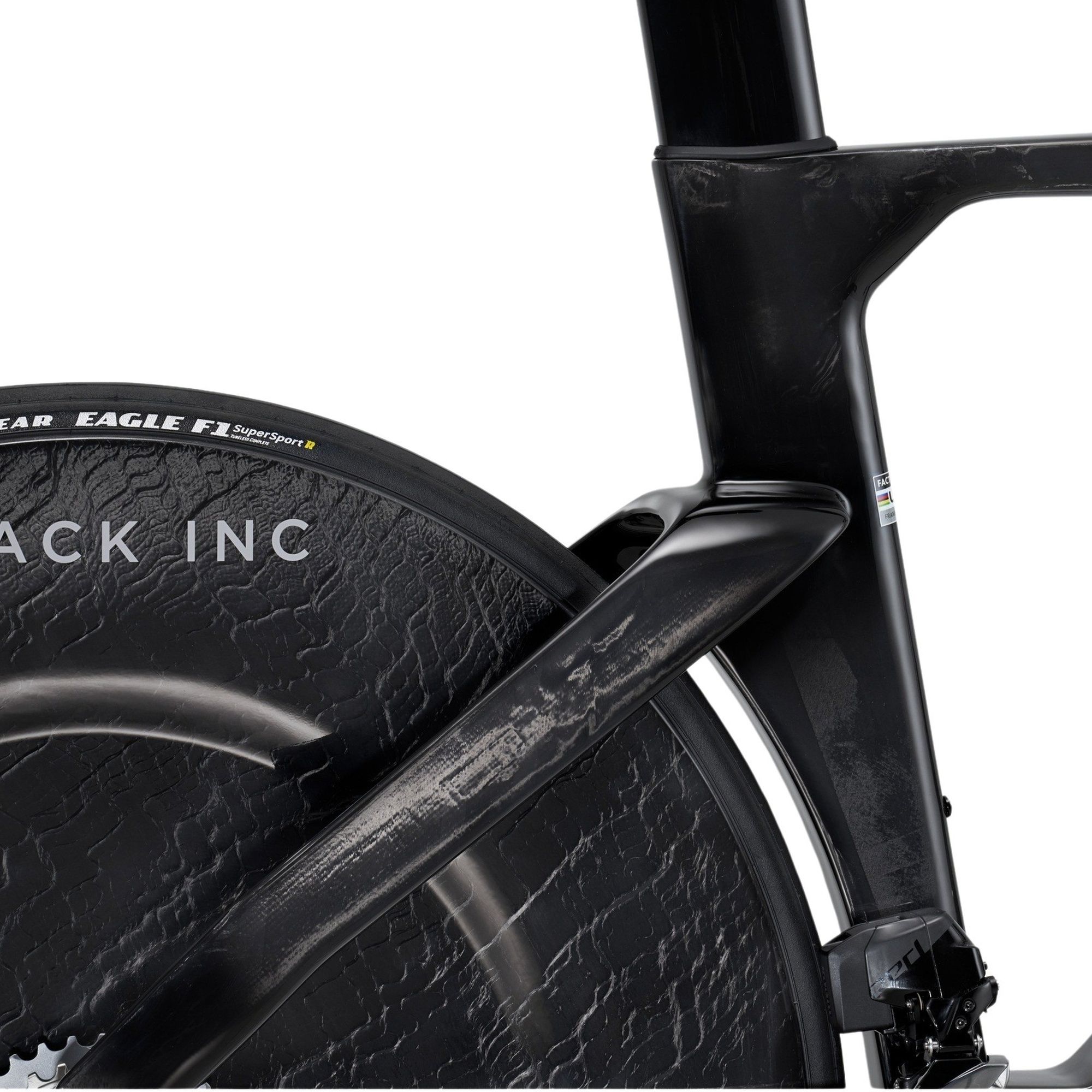 HANZO Red AXS Black Inc Zero/Three TT/Triathlon Bike