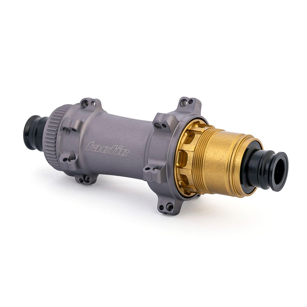 TR01 Hub Set