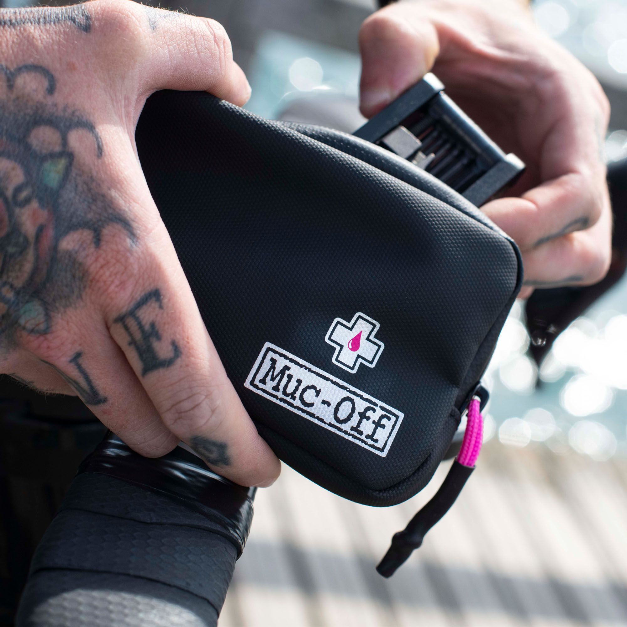 Rainproof Essentials Case