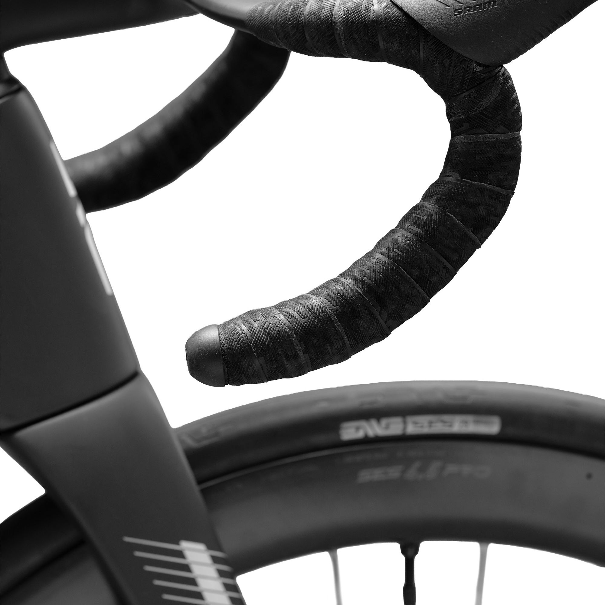 Melee V2 Pro Red AXS Road Bike