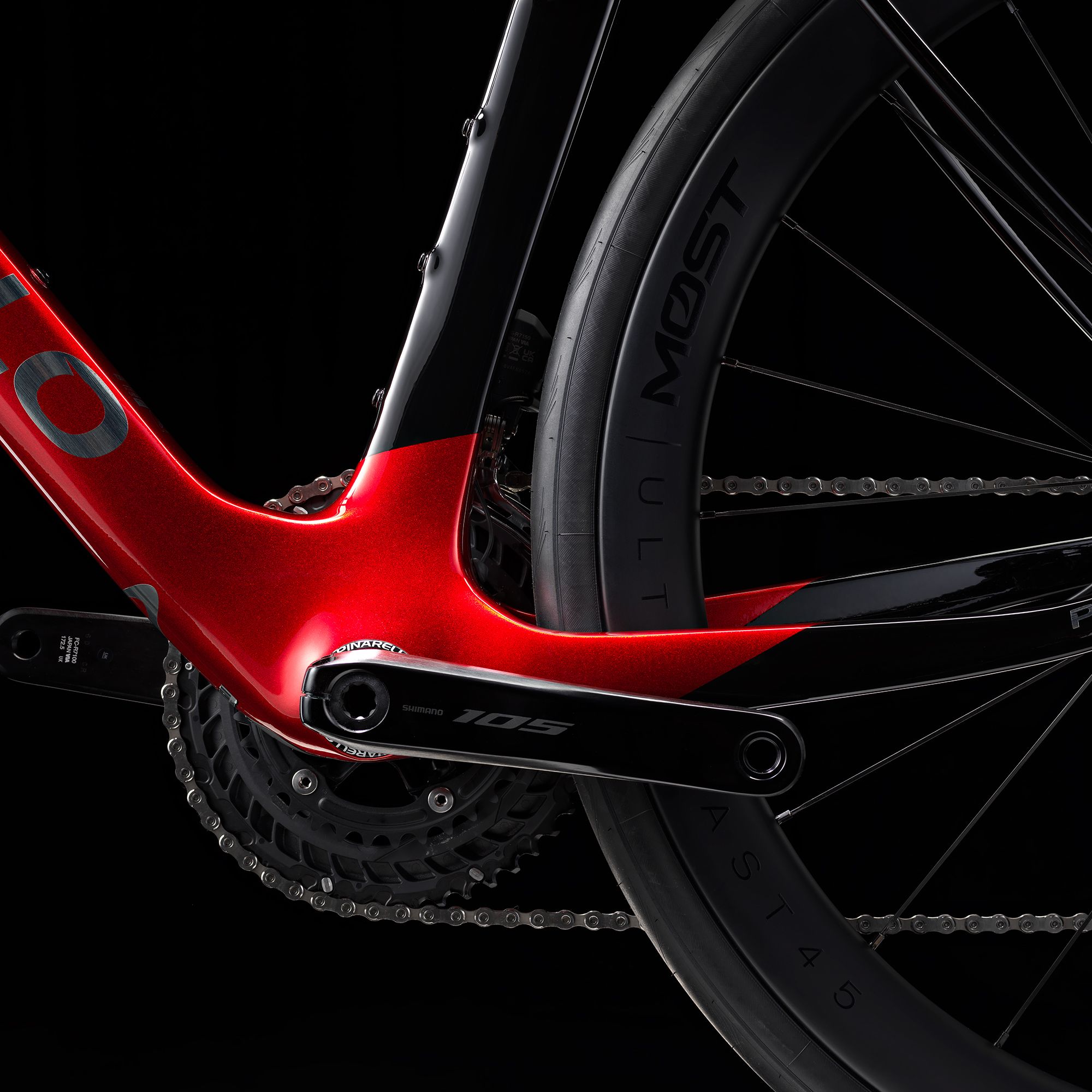 X5 105 Di2 Disc Road Bike