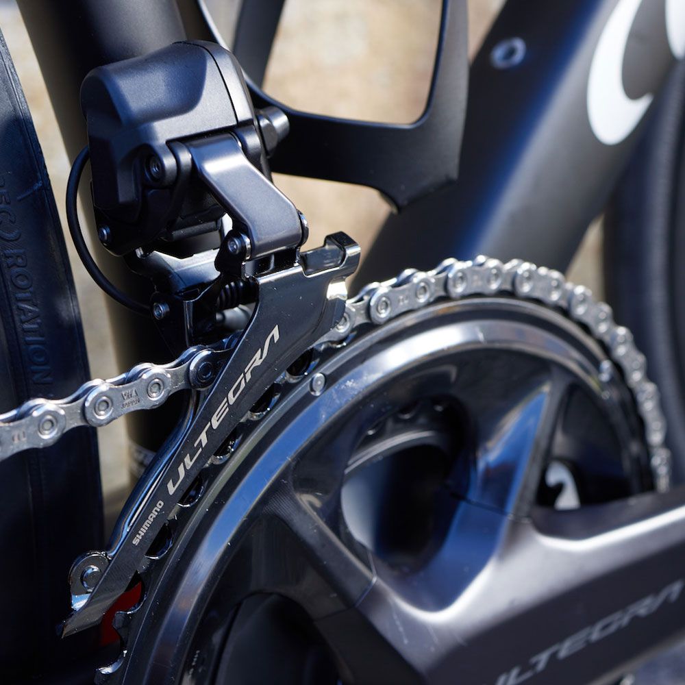 Ultegra FD-R8150 Di2 12-Speed Front Derailleur