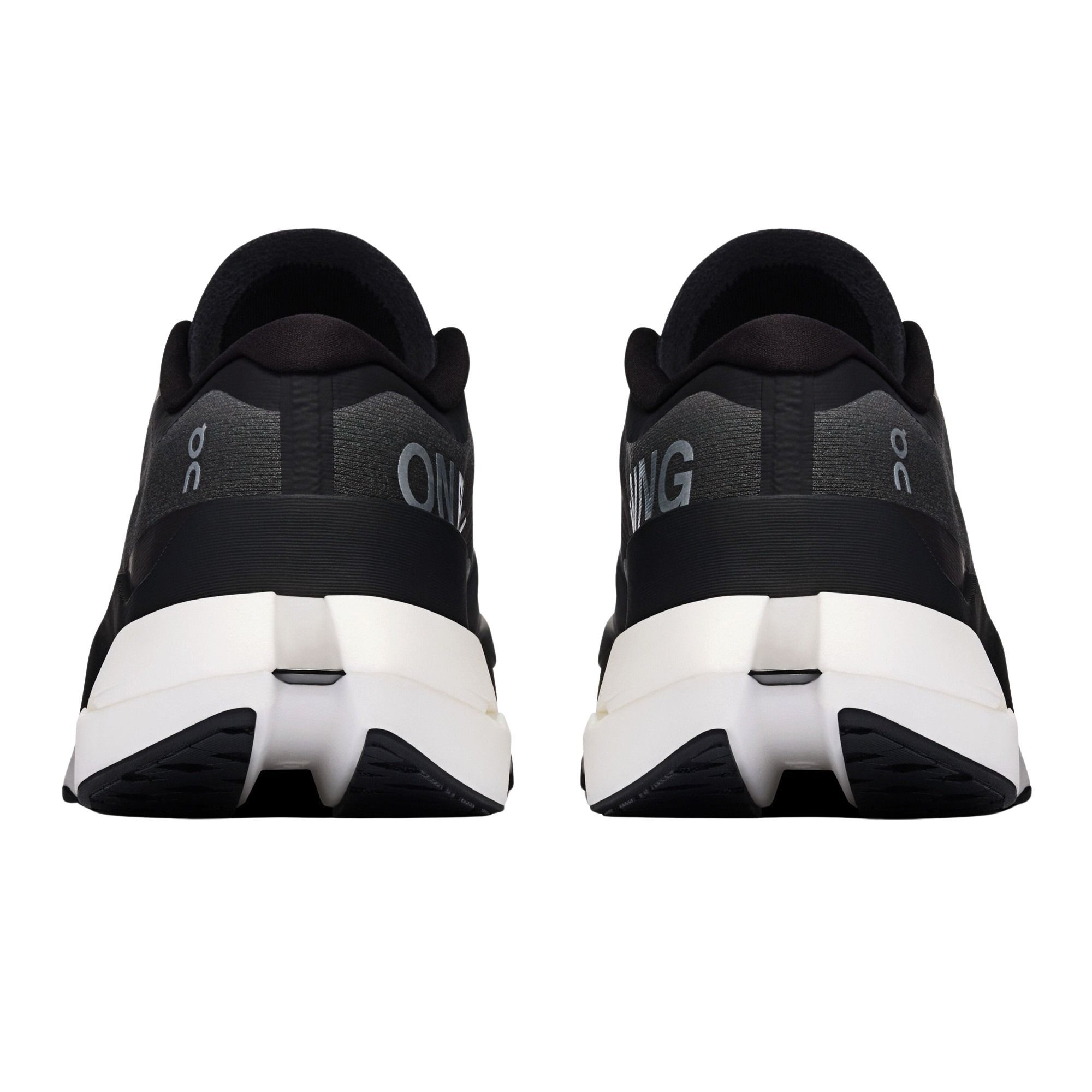 Cloudboom Max Running Shoes