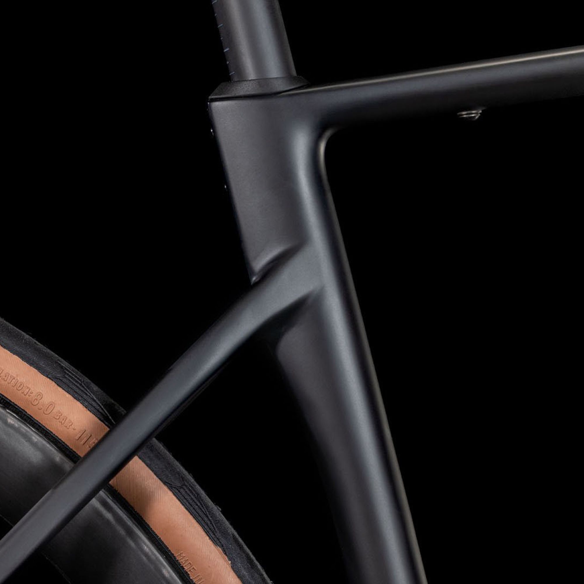 Attain C:62 SLT Ultegra Di2 Road Bike